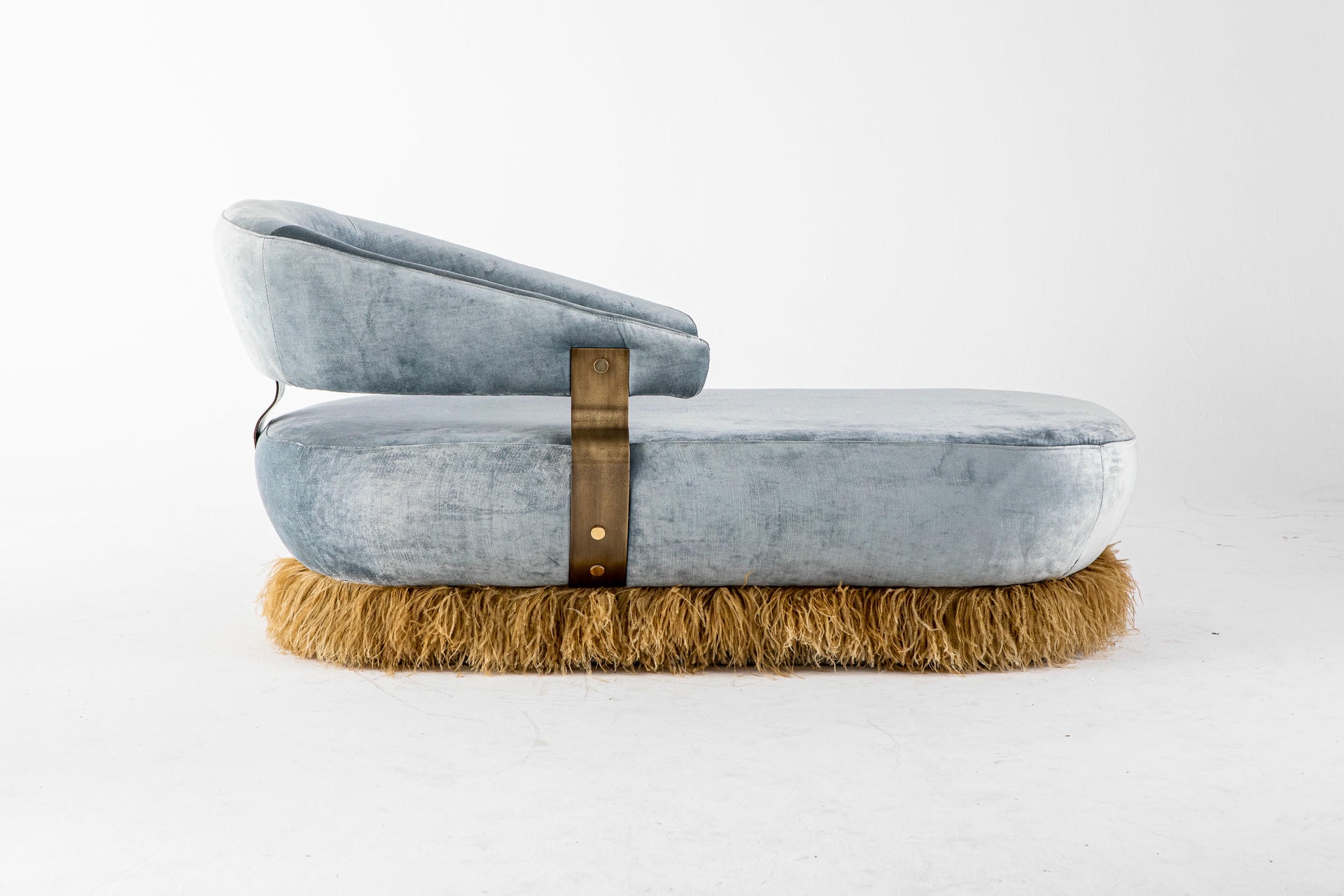Large Ostrich Fluff Daybed by Egg Designs 3