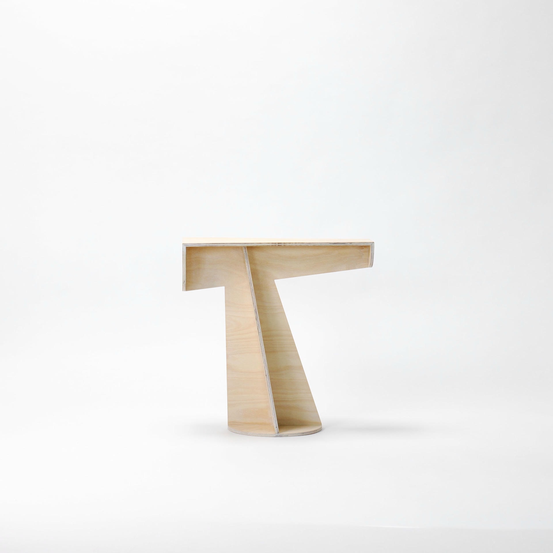 Less Side Table by Studio Yolk 3