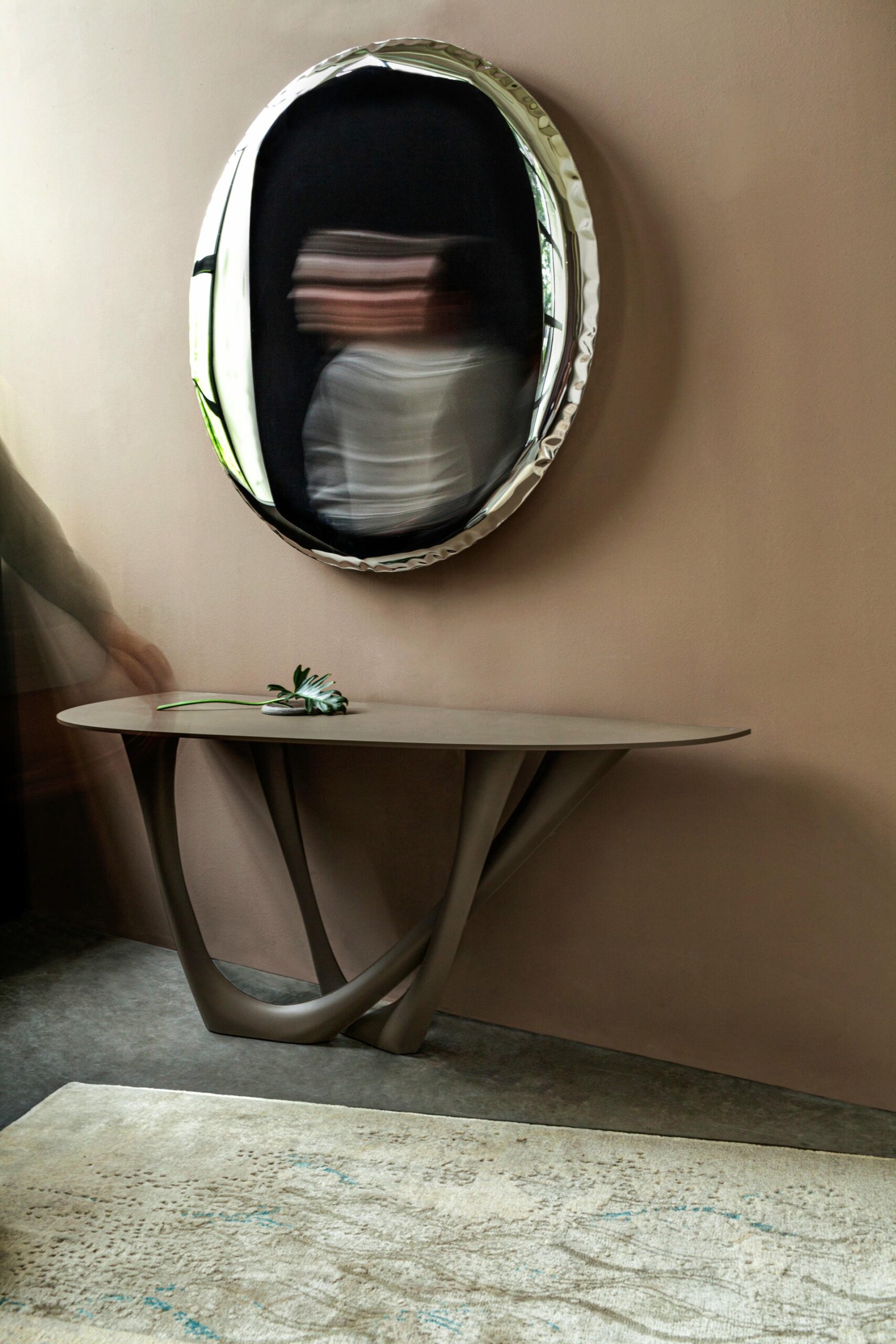 Light Gold Oko 150 Sculptural Wall Mirror by Zieta 5