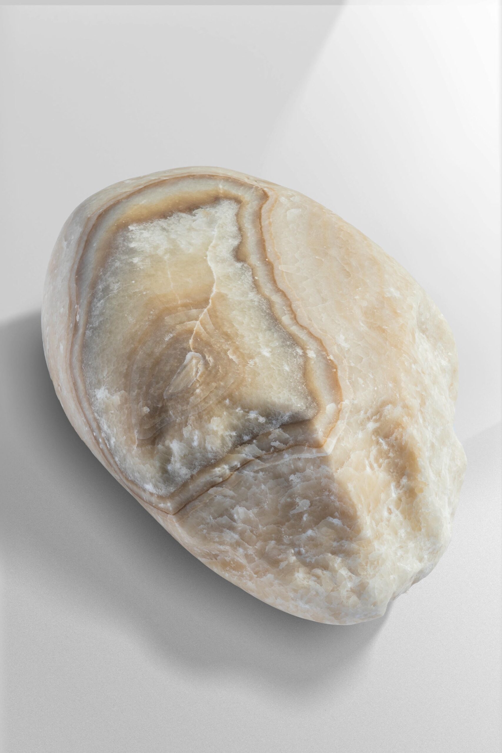 Organic Form Natural White Onyx Contemporary Coffee Table by Pierre De Valck 5