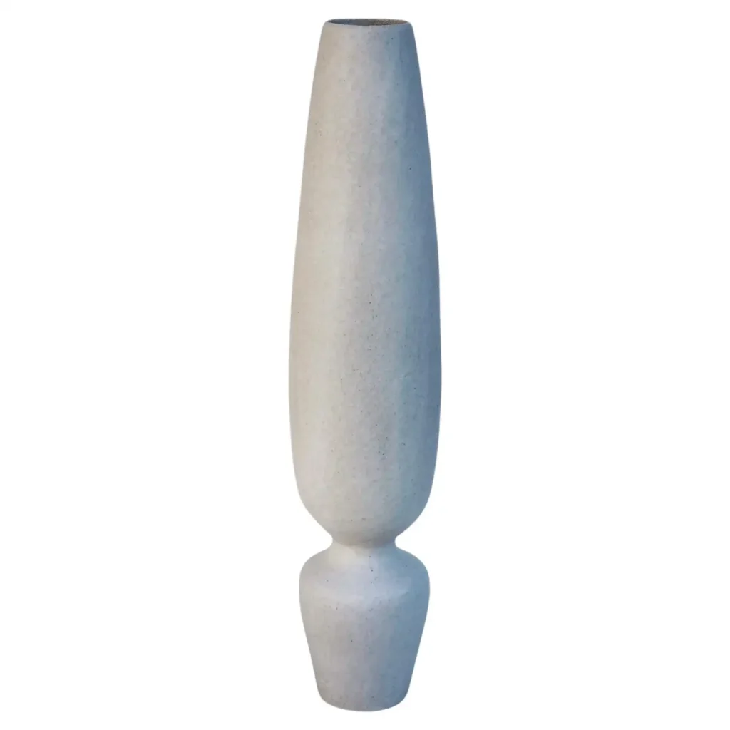 Silhouette Vase by Sophie Vaidie 1