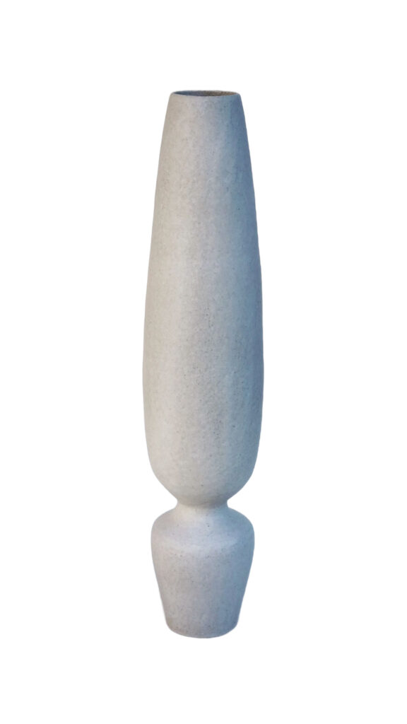 Silhouette Vase by Sophie Vaidie 1