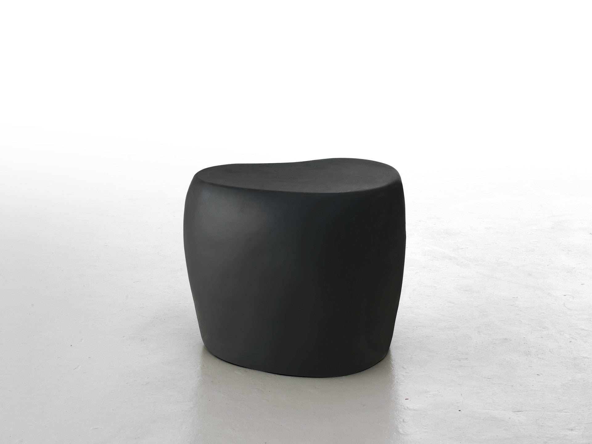 Slab Coffee Table by Imperfettolab 7