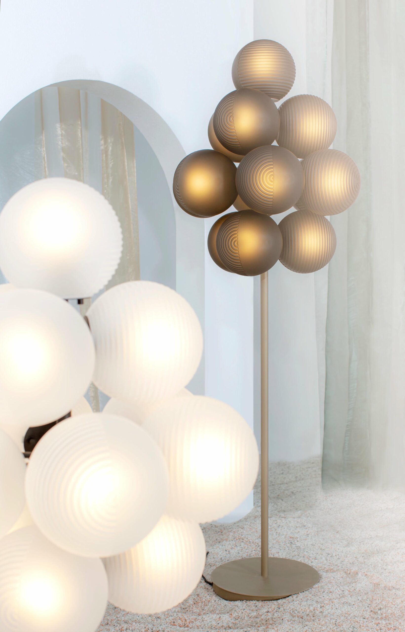 Stellar Grape Big Smoky Grey Acetato Black Floor Light by Pulpo 8