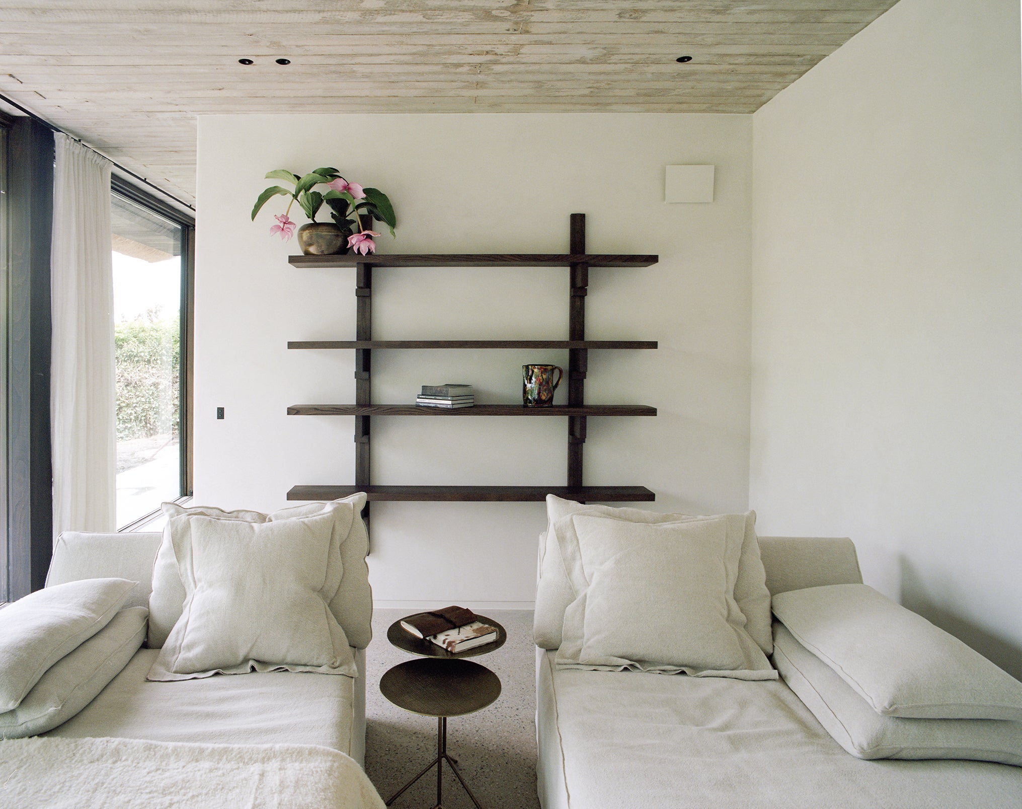 System P4 Shelves by Part Studio Atelier 6