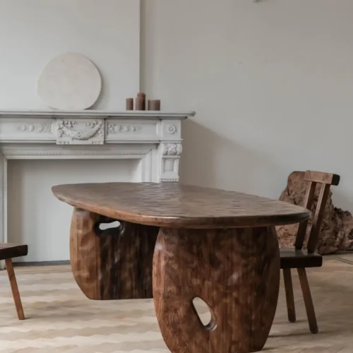 アトリエ・ヴィンテージ Vintage Wood Dining Table by Atelier Benoit Viaene - PHILIA