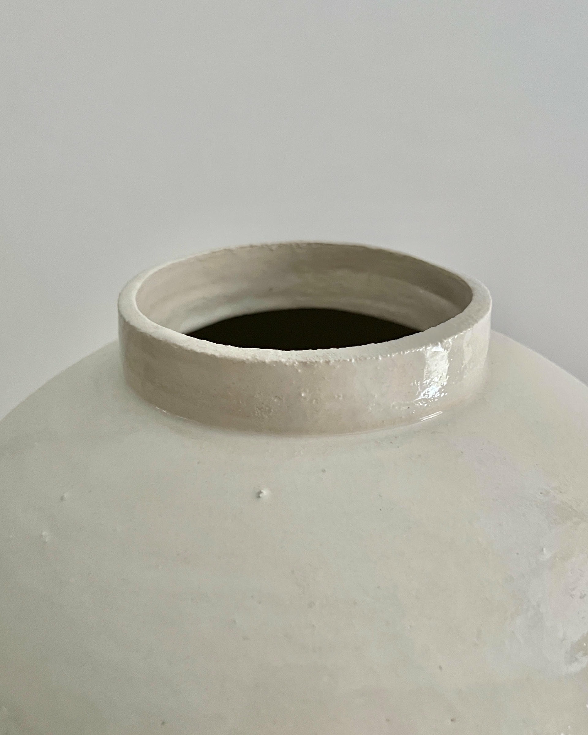 Layers Vessel by Laura Pasquino 4