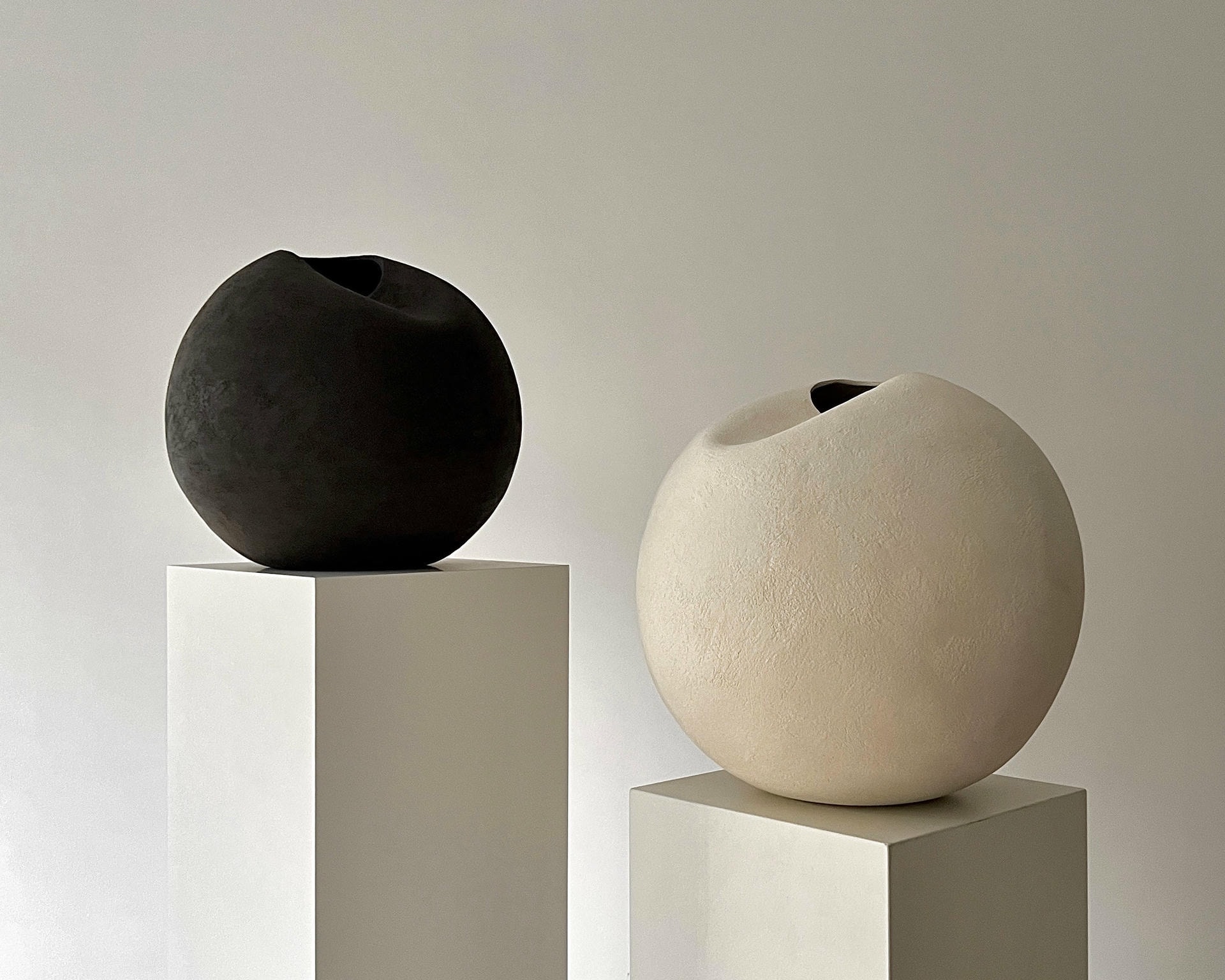 Light Fold Vessel by Laura Pasquino 7