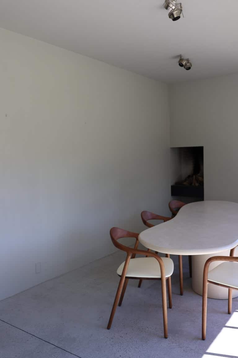Aimi Dining Table by Kasanai 5