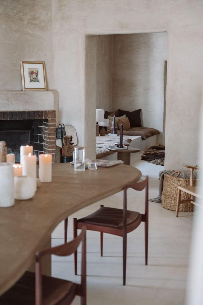 Aimi Dining Table by Kasanai 7