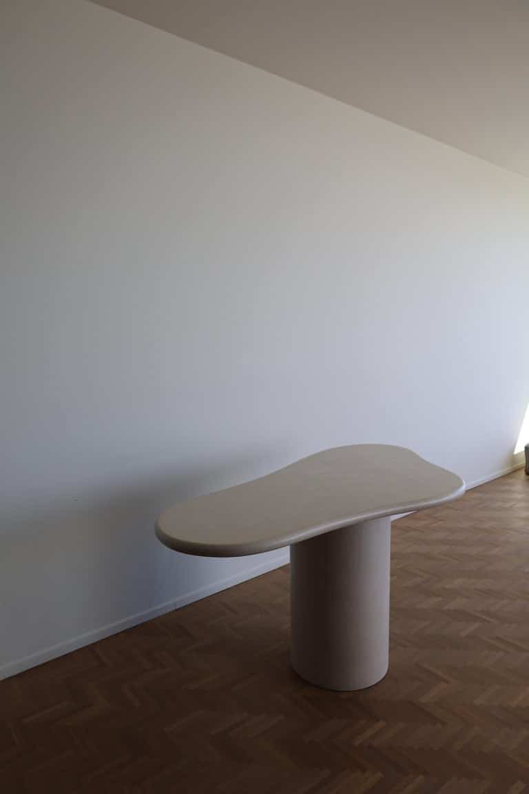Akemi Dining Table by Kasanai 4