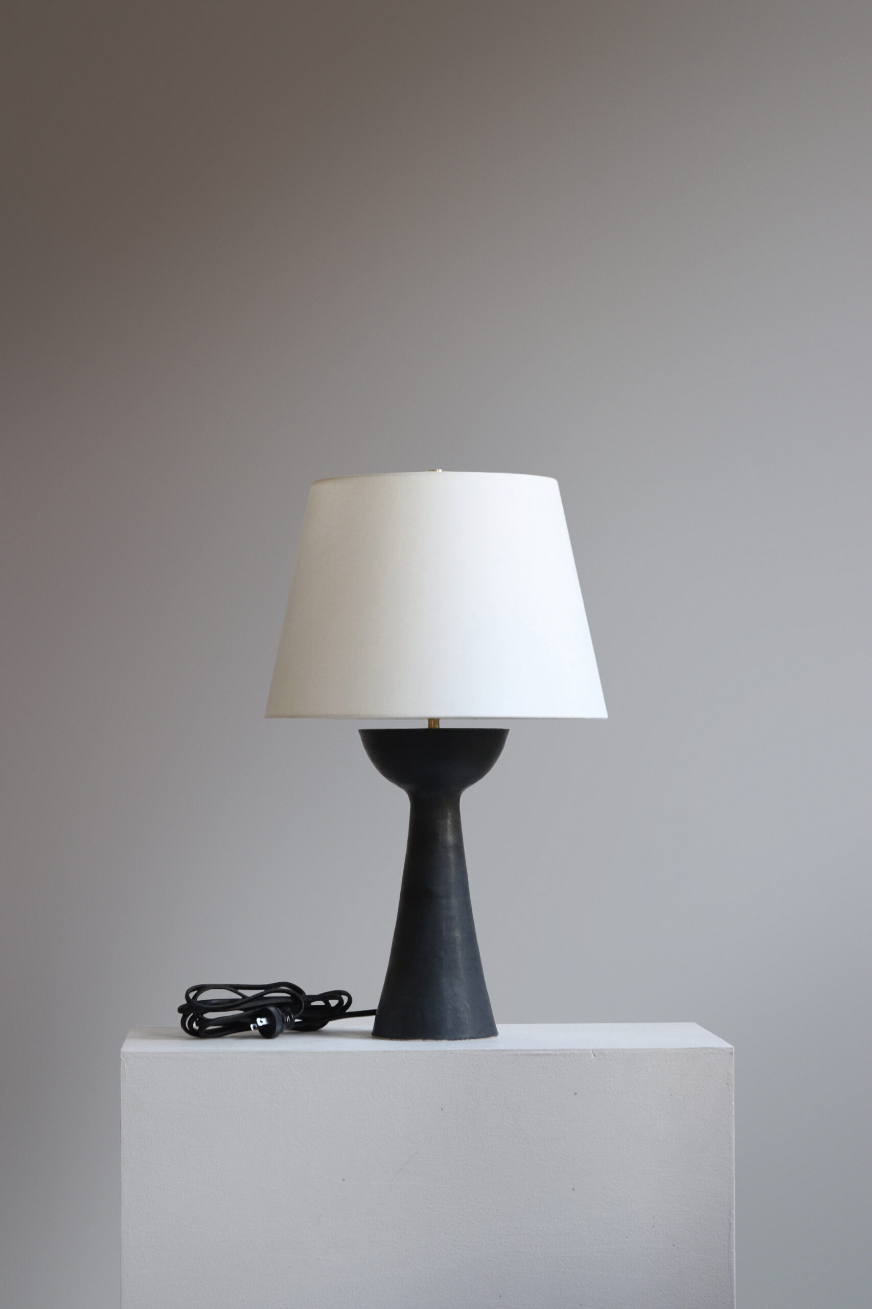 Anthracite Seneca 21 Table Lamp by Danny Kaplan Studio 2