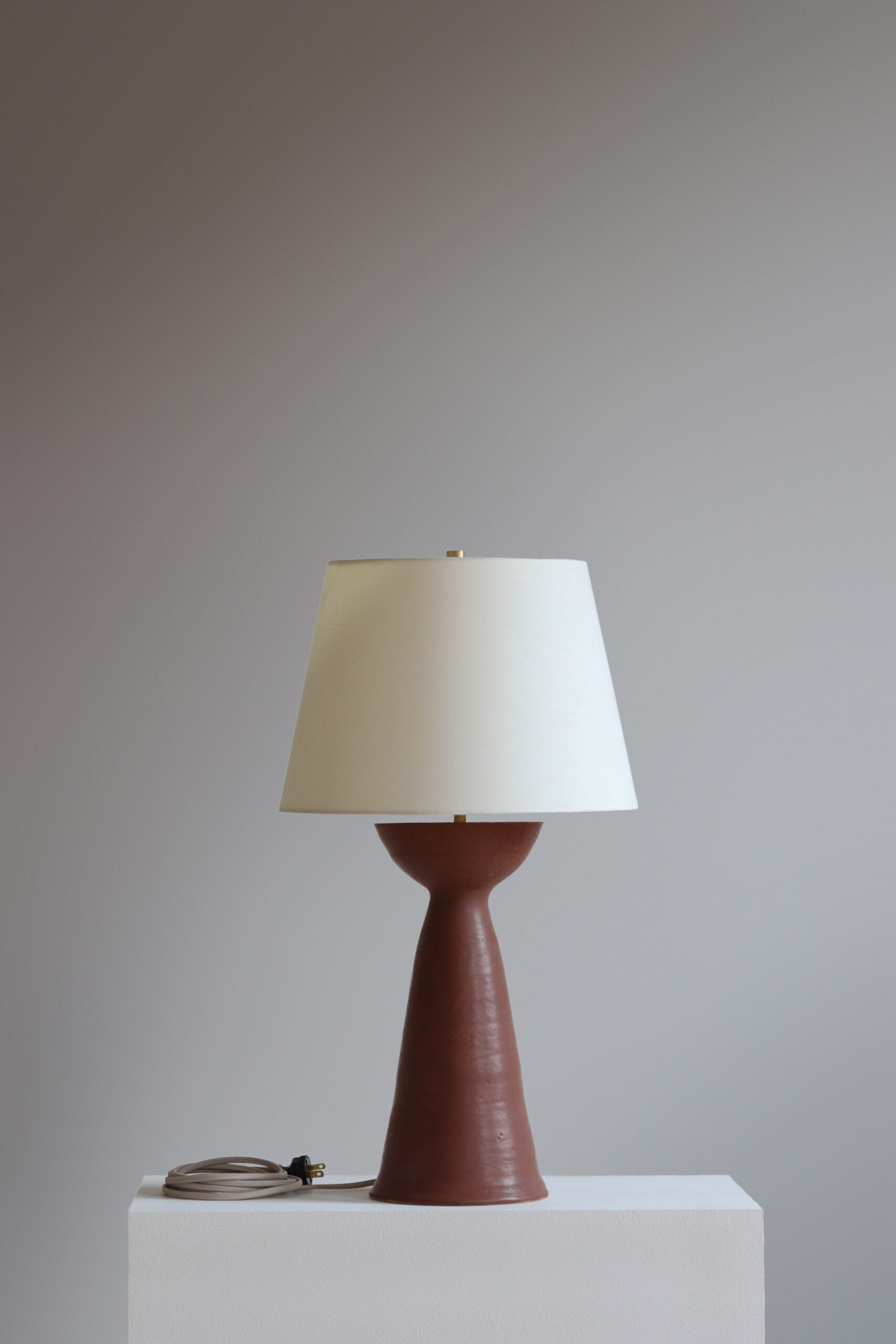 Anthracite Seneca 24 Table Lamp by Danny Kaplan Studio 2
