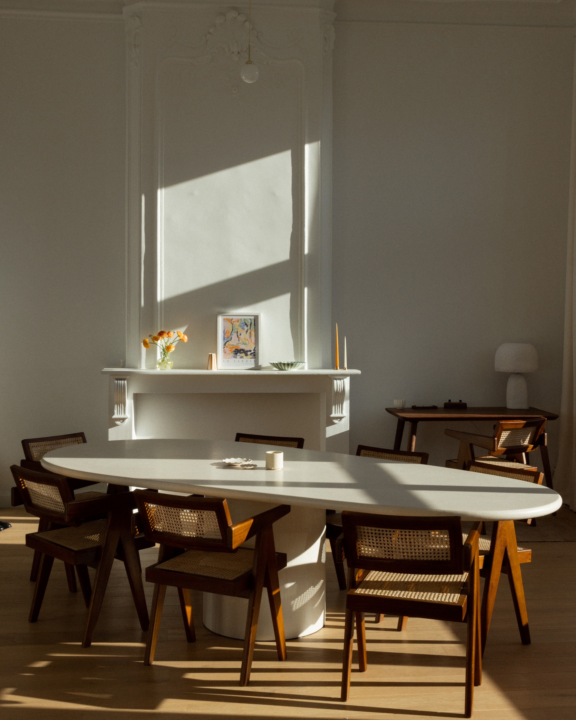 Asami Dining Table by Kasanai 10