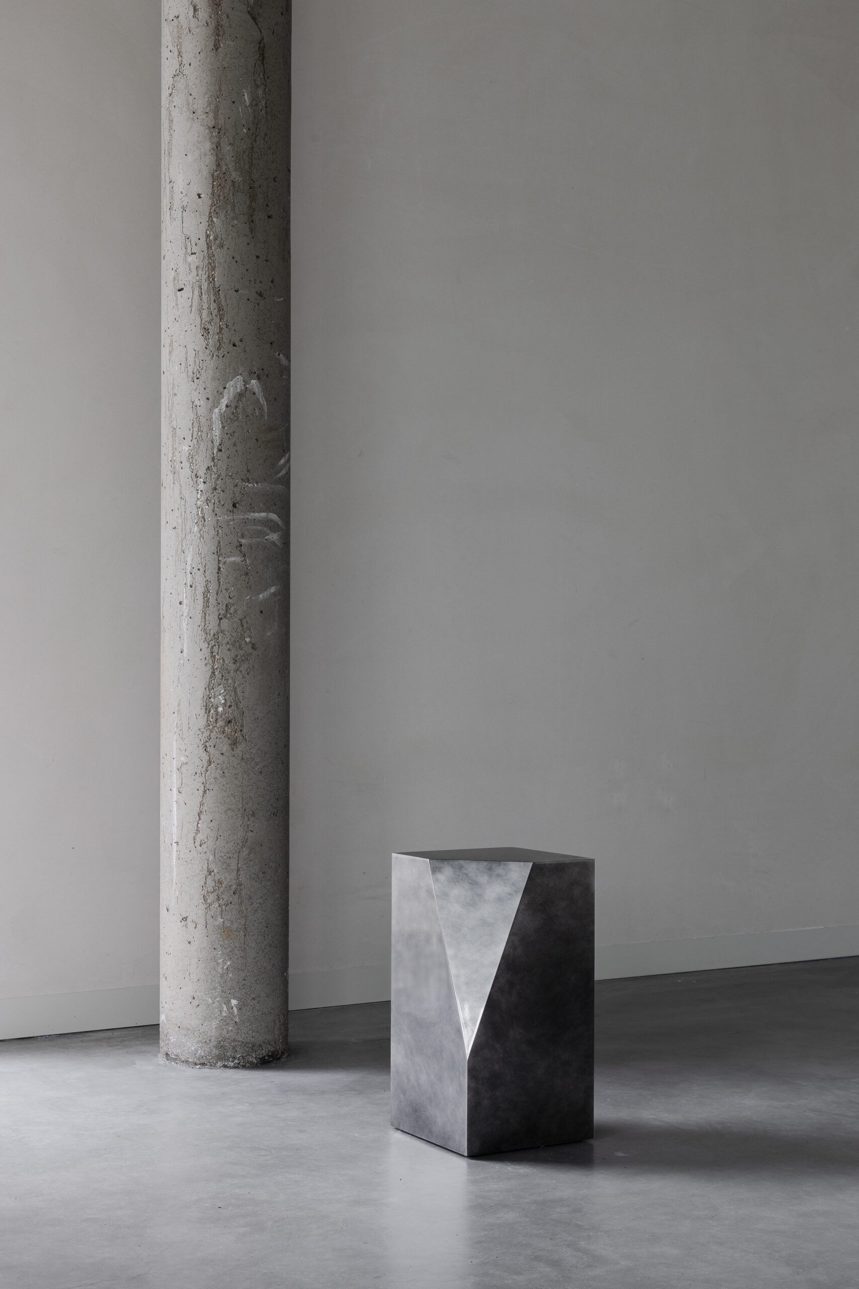 Bevel Side Table by HADGE 3