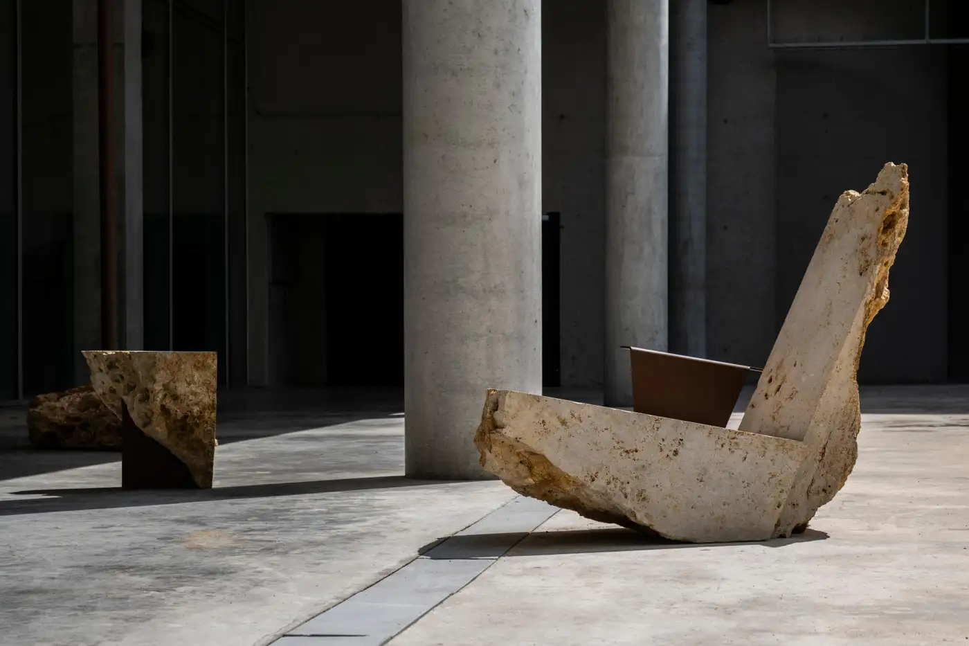 Contemporary Powder coated Steel Stone Lounge Chair by Frédéric Saulou 7
