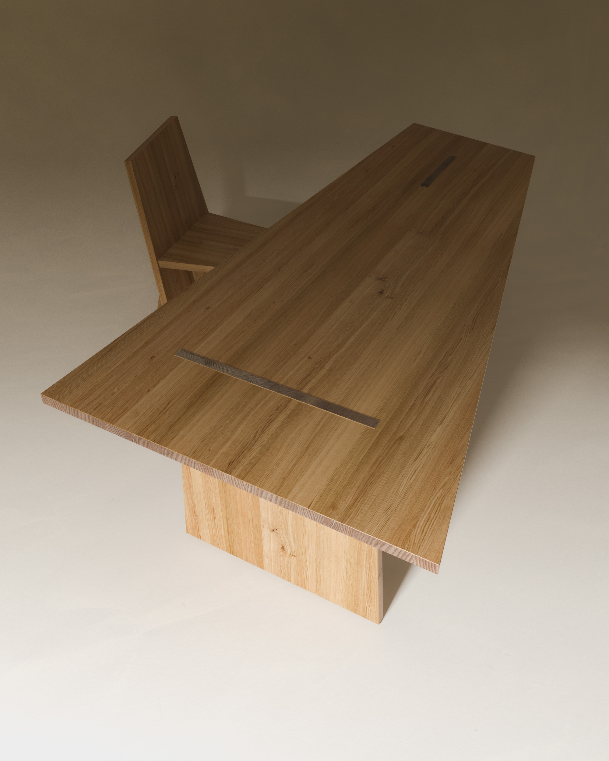 Crooked Dining Table by Nazara Lazaro 4
