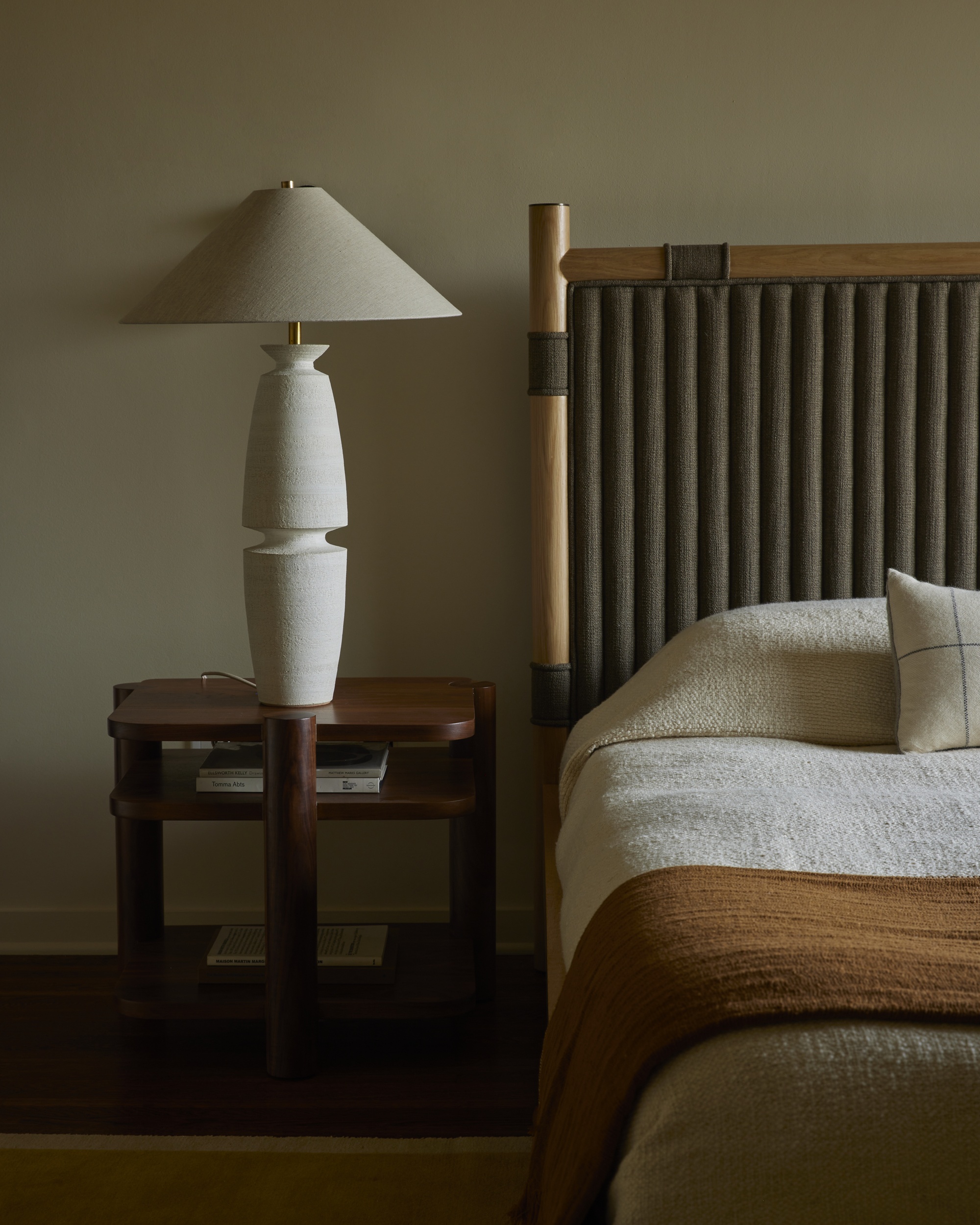 Lapis Pollux 32 Table Lamp by Danny Kaplan Studio 3