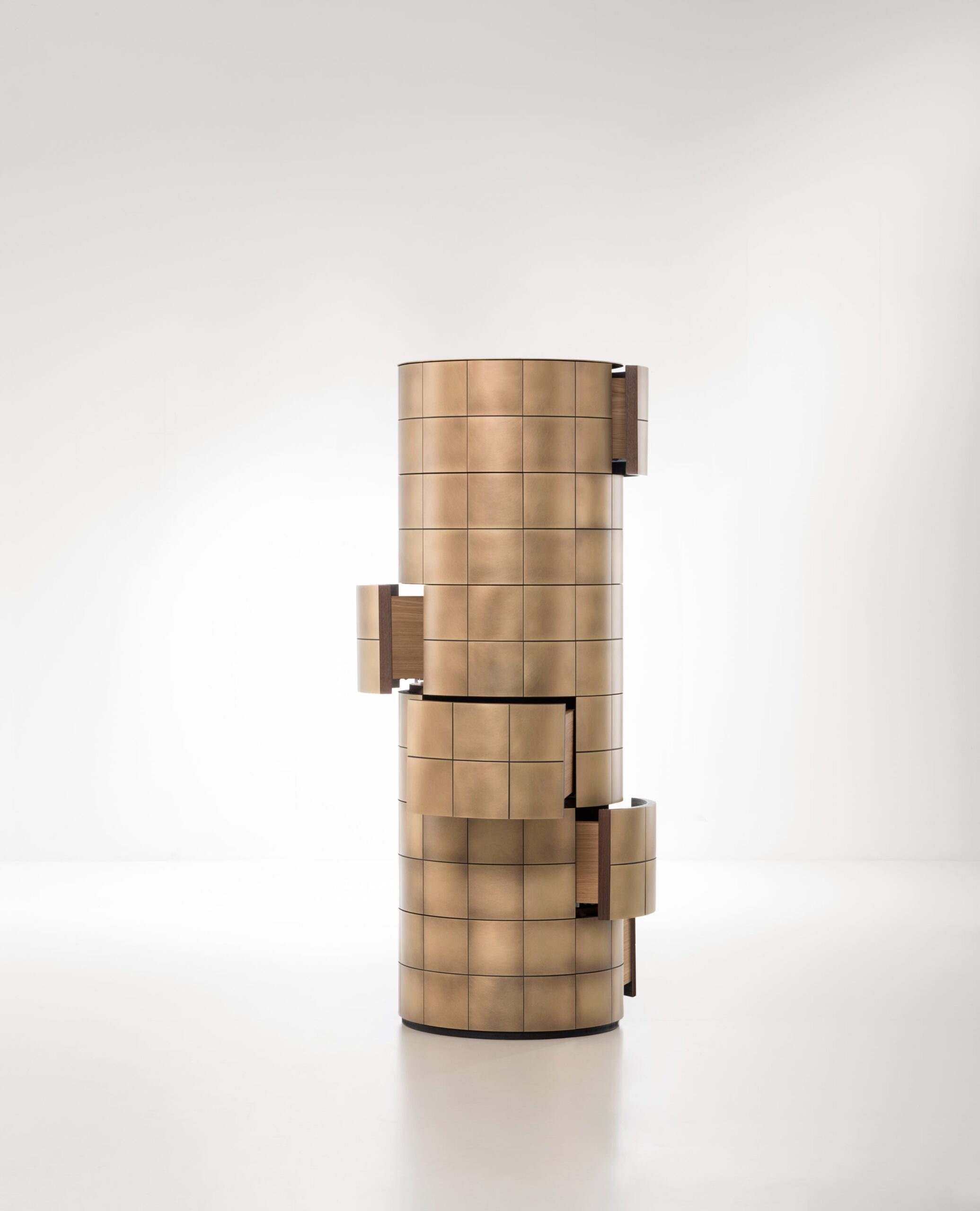 Pandora Chest of Drawers by De Castelli 3
