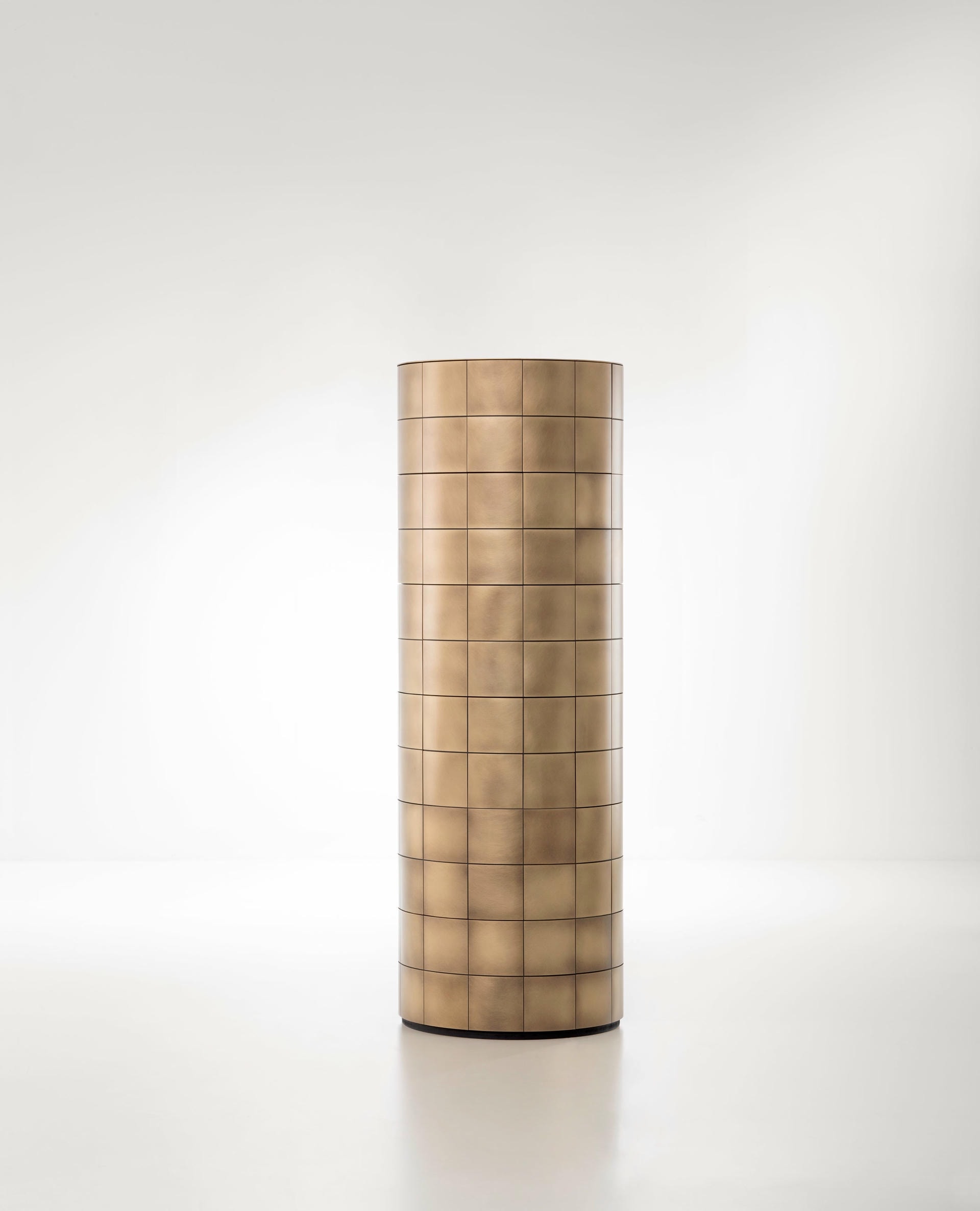 Pandora Chest of Drawers by De Castelli 3