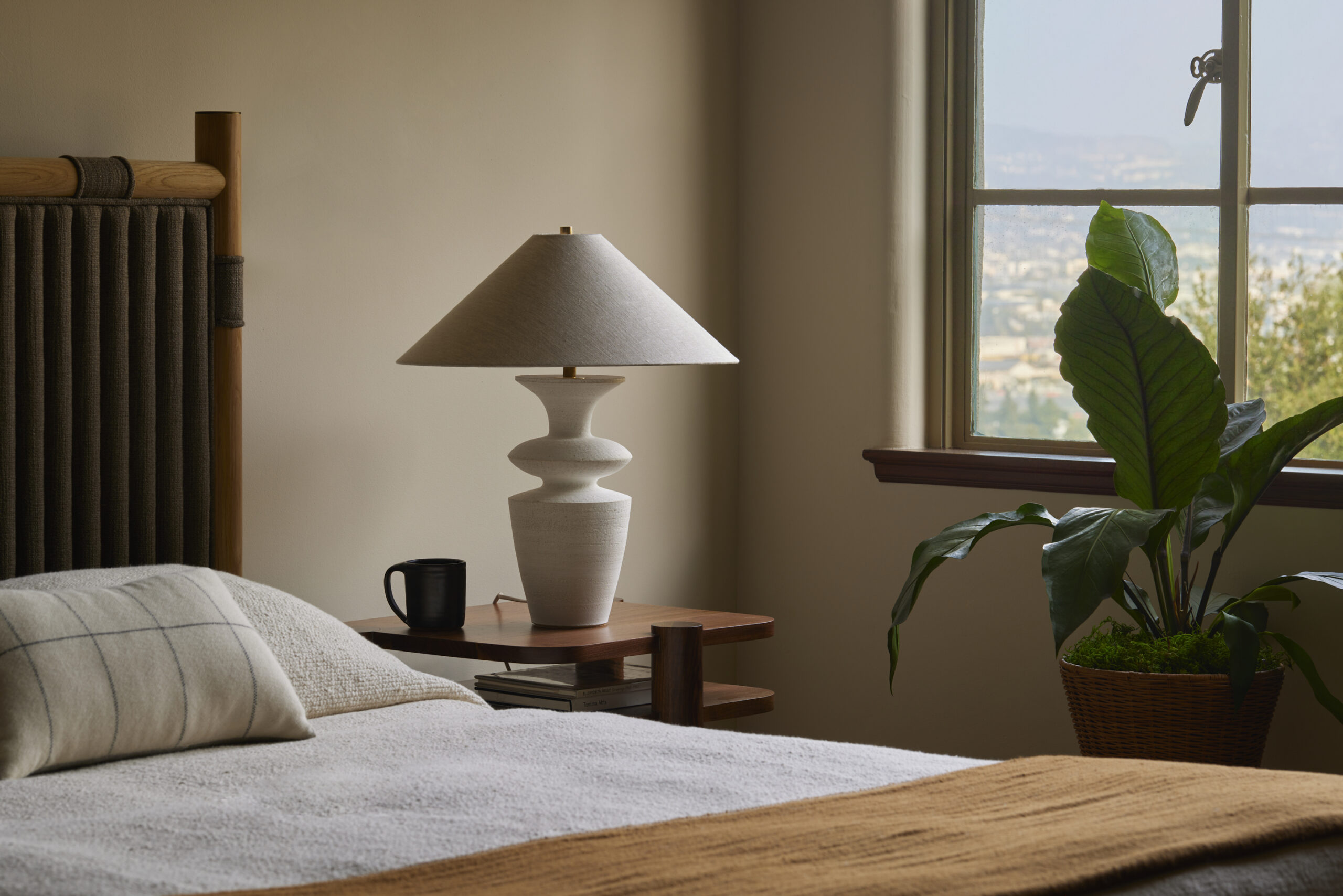 Stone Pollux 32 Table Lamp by Danny Kaplan Studio 5
