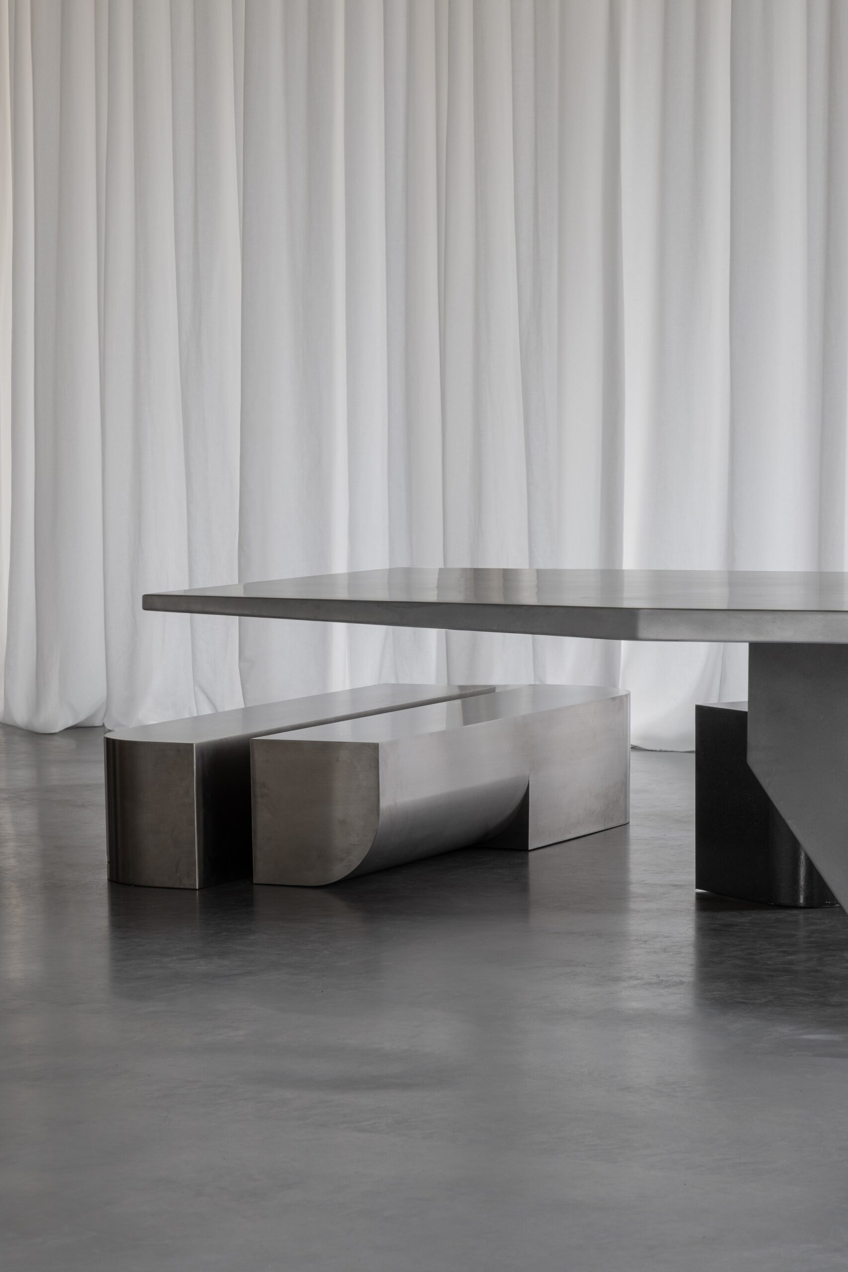 Undum Bench by HADGE 4