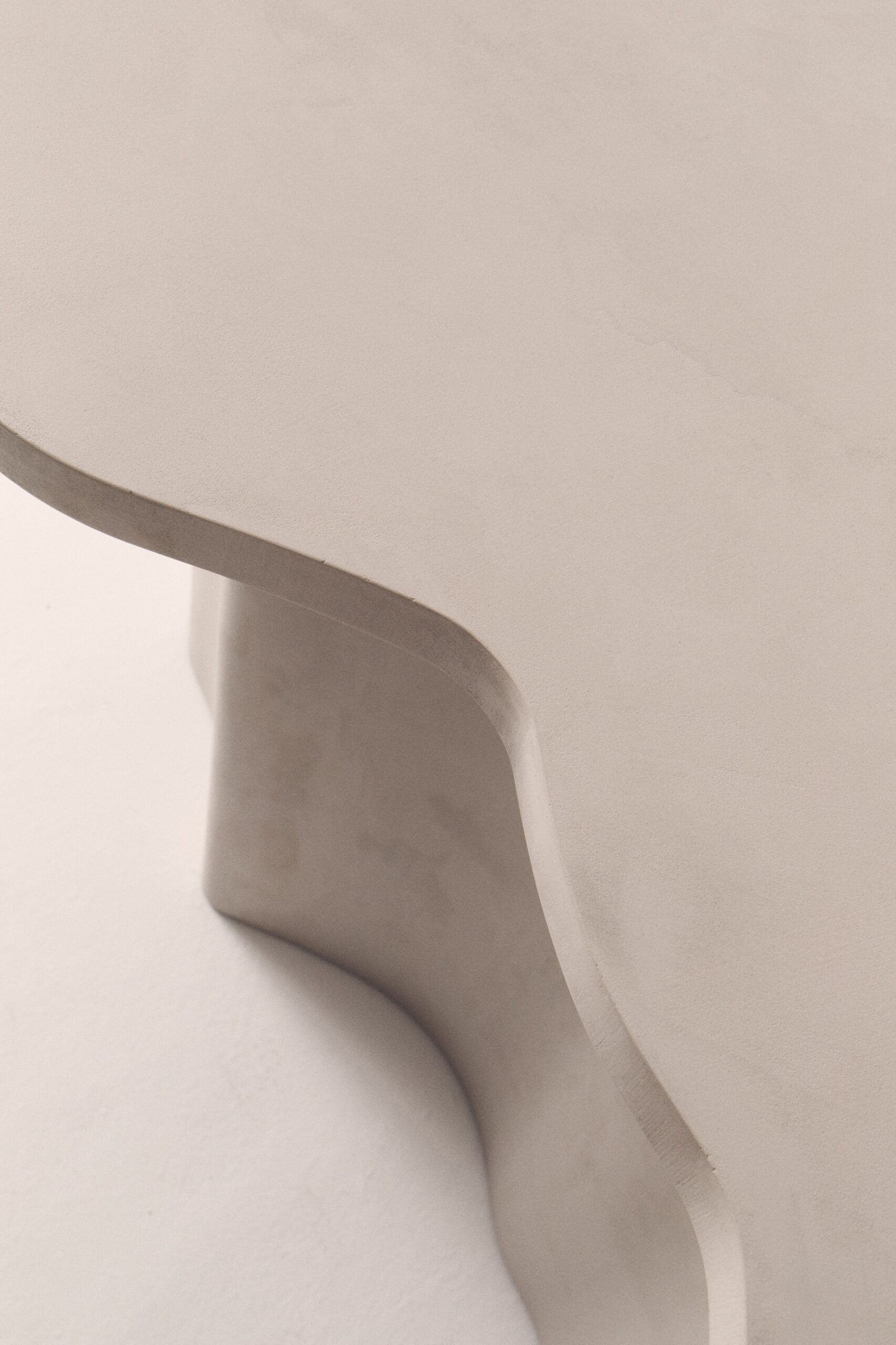 Wave Bar Table by Dawid Konieczny 3