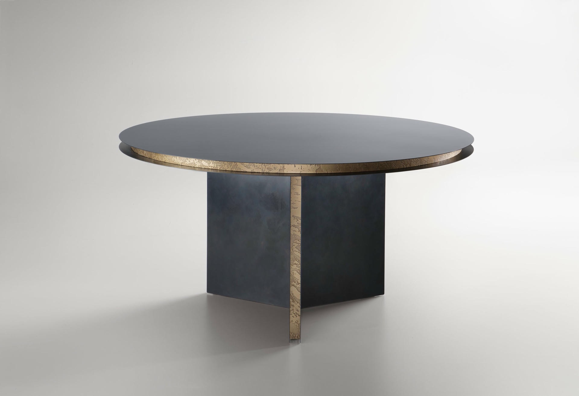 Folio Round Table by De Castelli 4