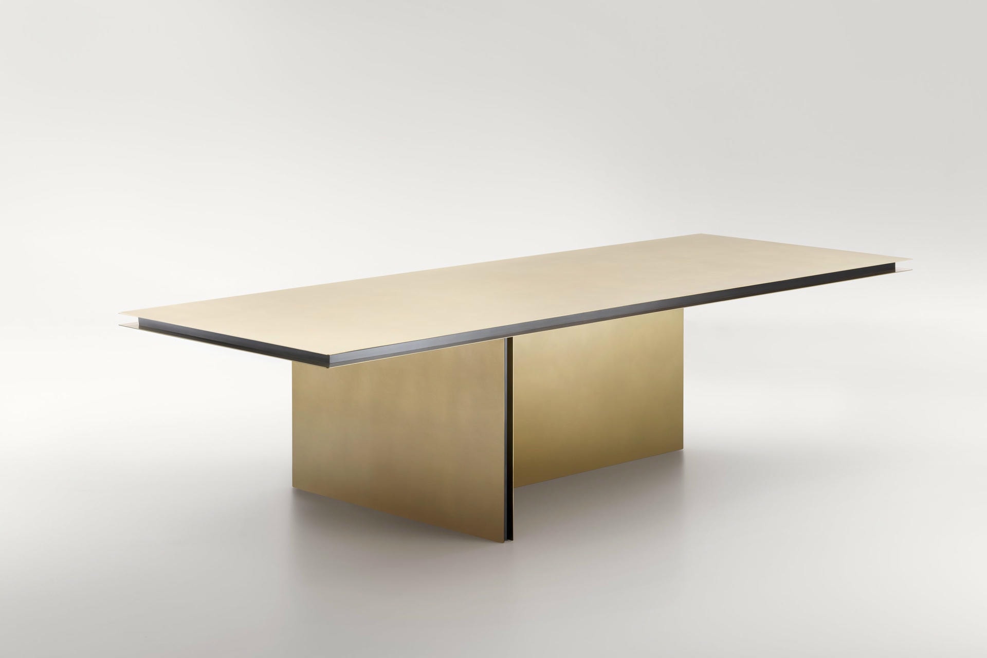 Folio Table by De Castelli 5