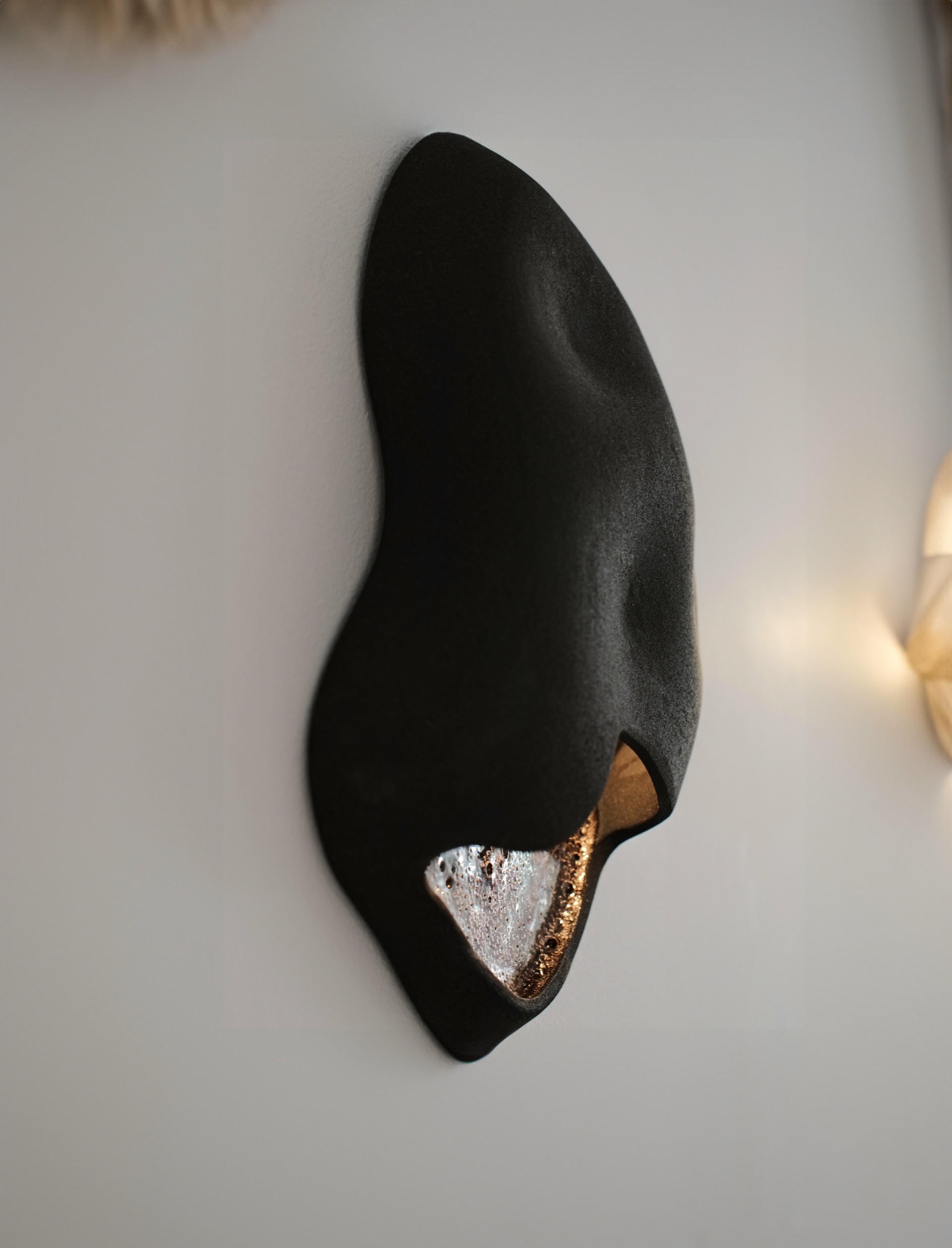 Seixal Wall Lamp by Amande Haeghen 9