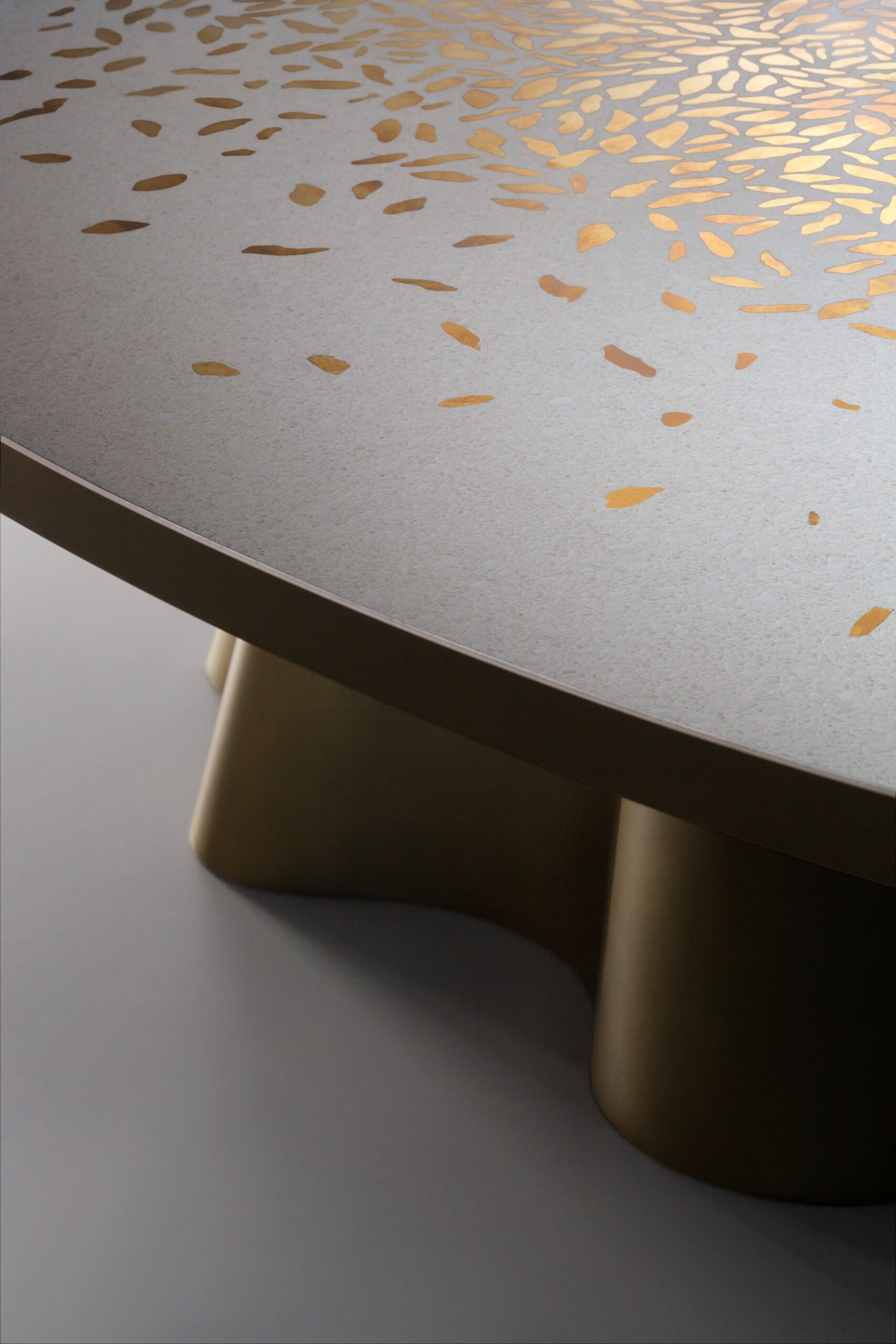 Vela Dining Table by De Castelli Brass and Venetian Terrazzo Italy 4