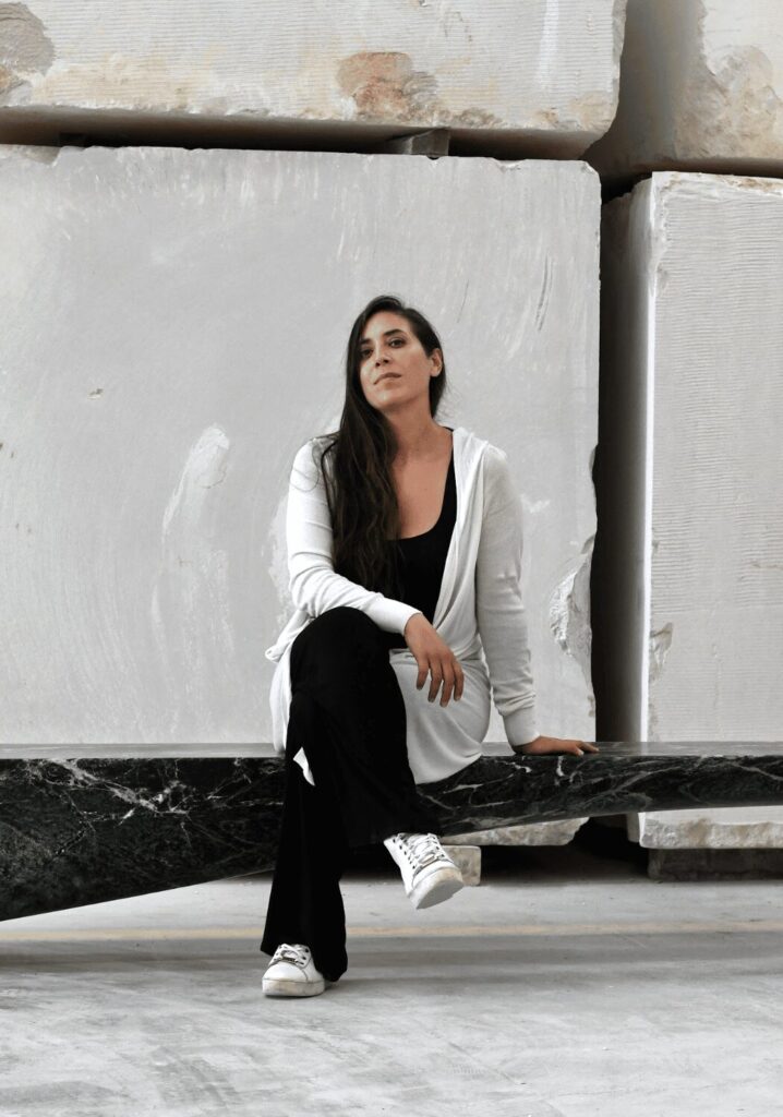 Veronica Mar 1