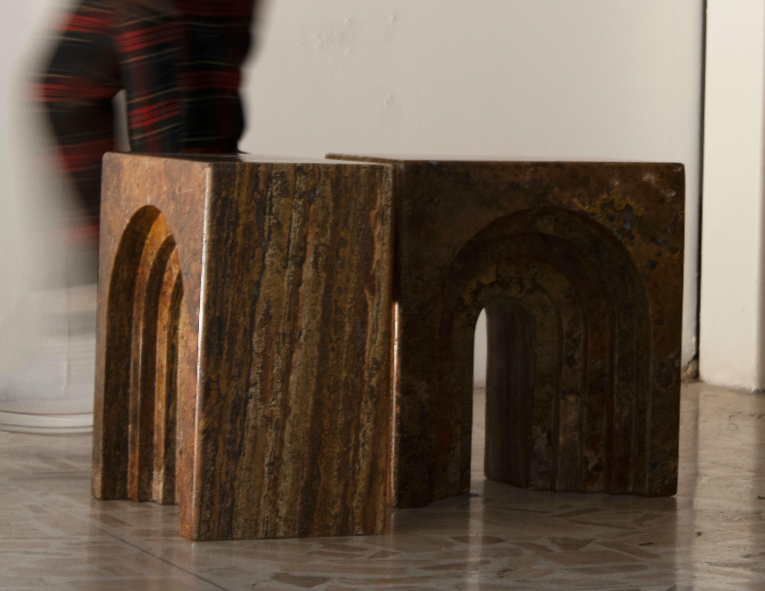 Amazonas Side Table by Ayres 5