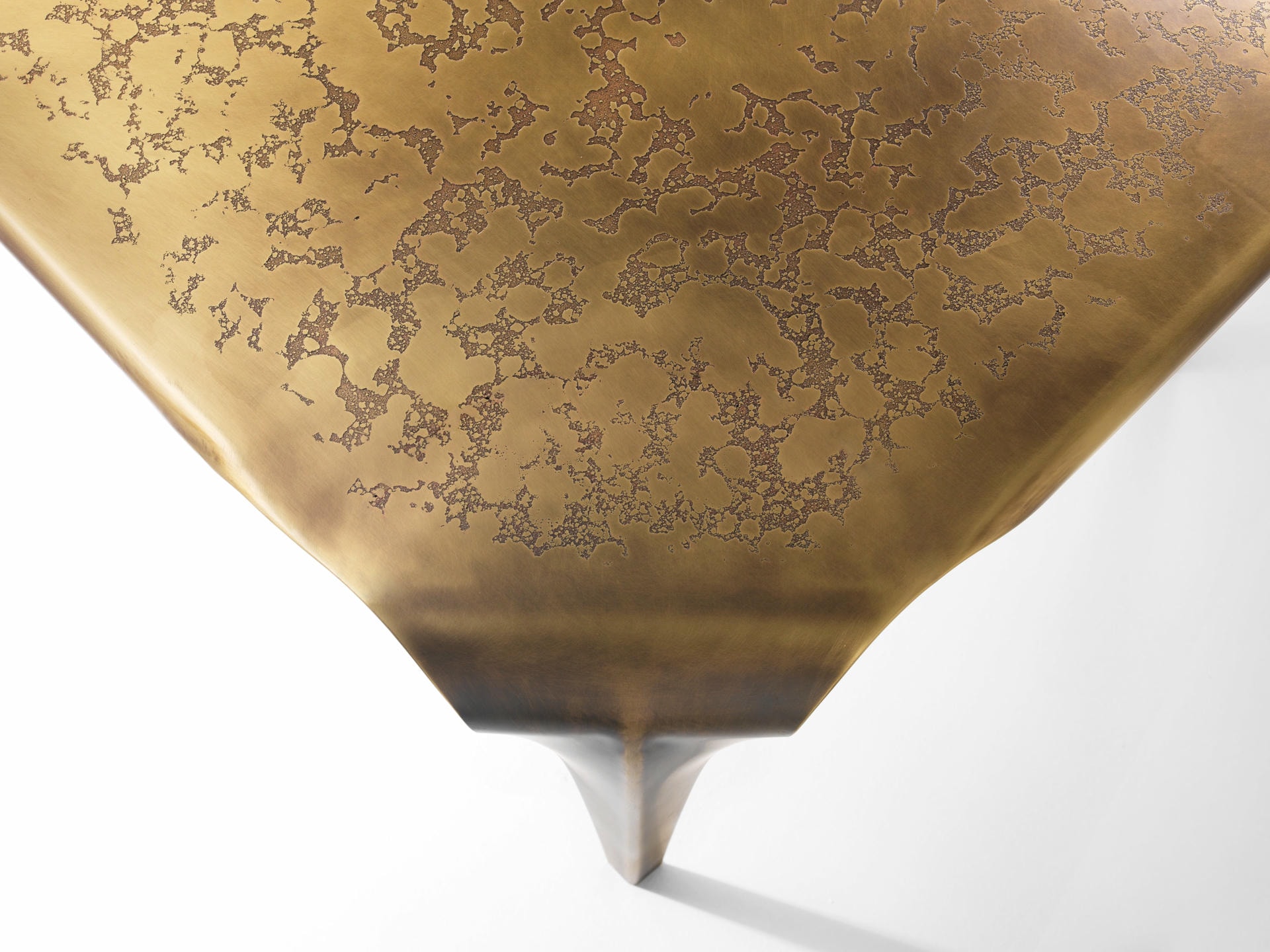 Convivium Dining Table by De Castelli Brass Post Modern Design 5