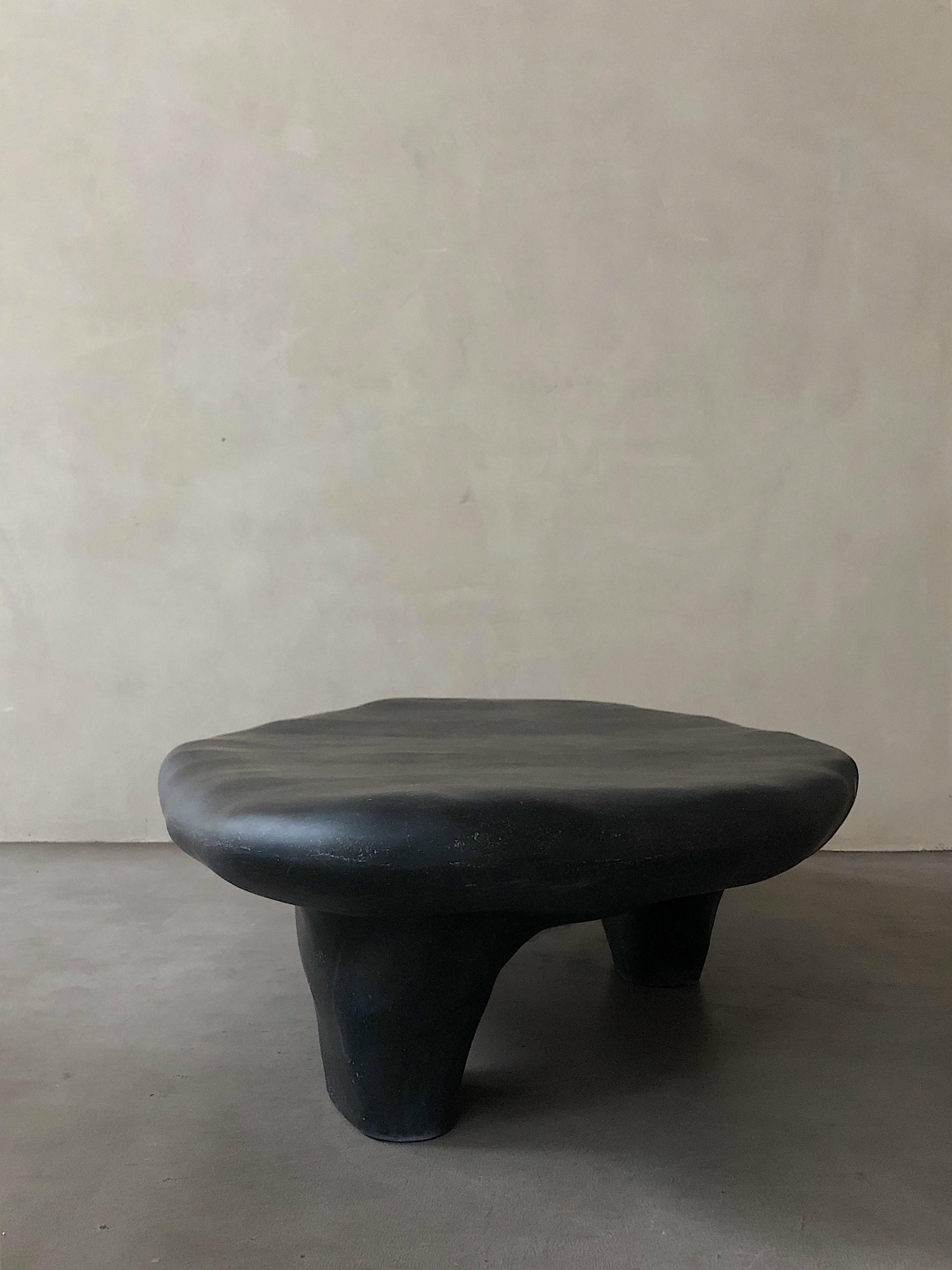 Organic Form Small Tripod Black Fiberglass Coffee Table by kar 4