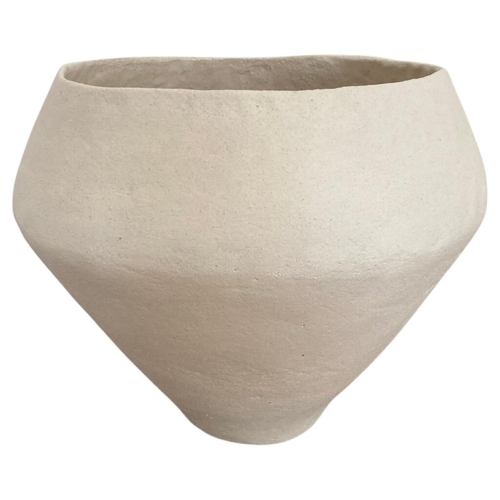 Toutes Les Vase in White Matte Medium Size by Mathilde Martin 1