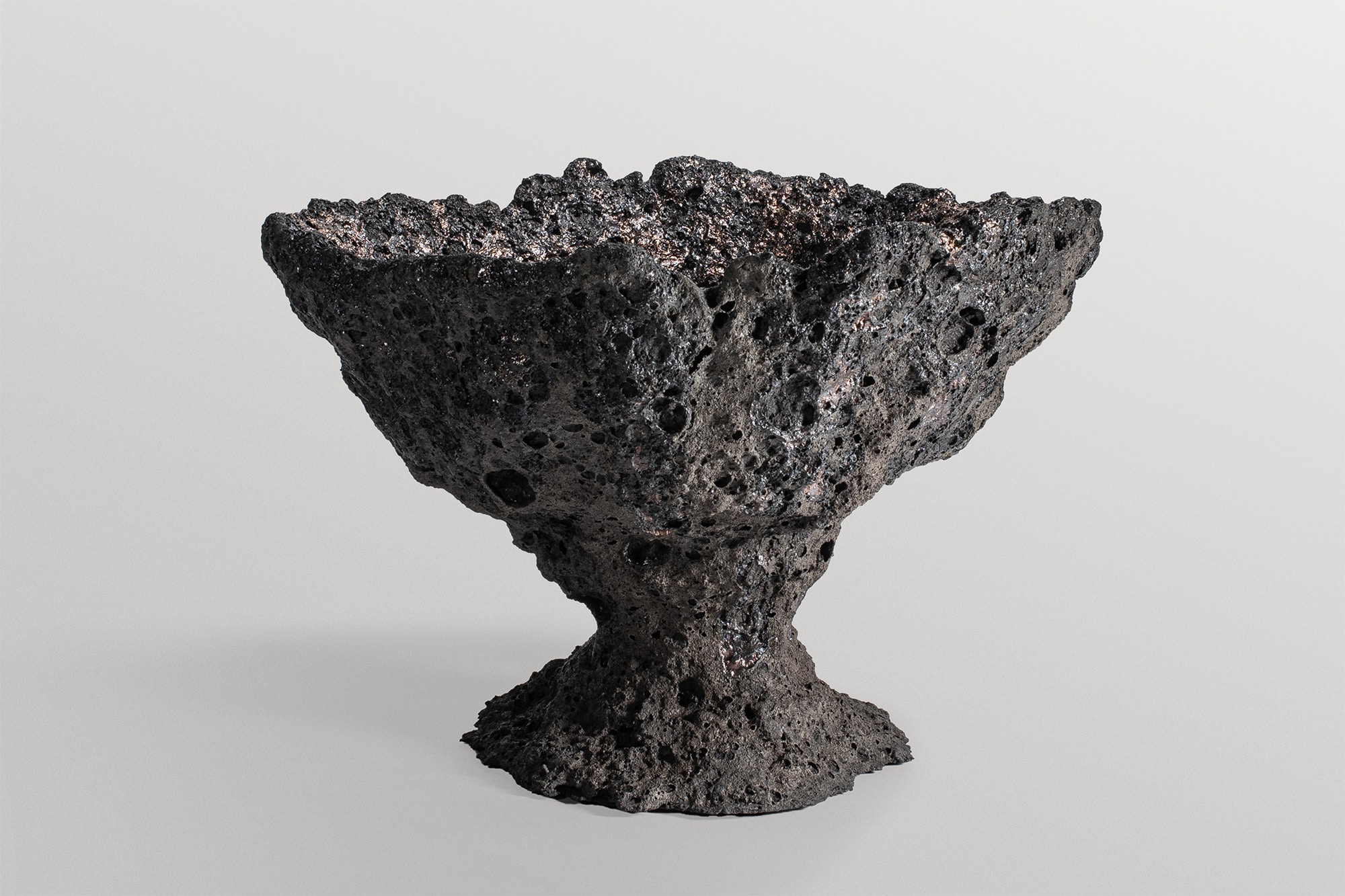 Geoprimitive 122 Ceramic Bowl by Niclas Wolf 3