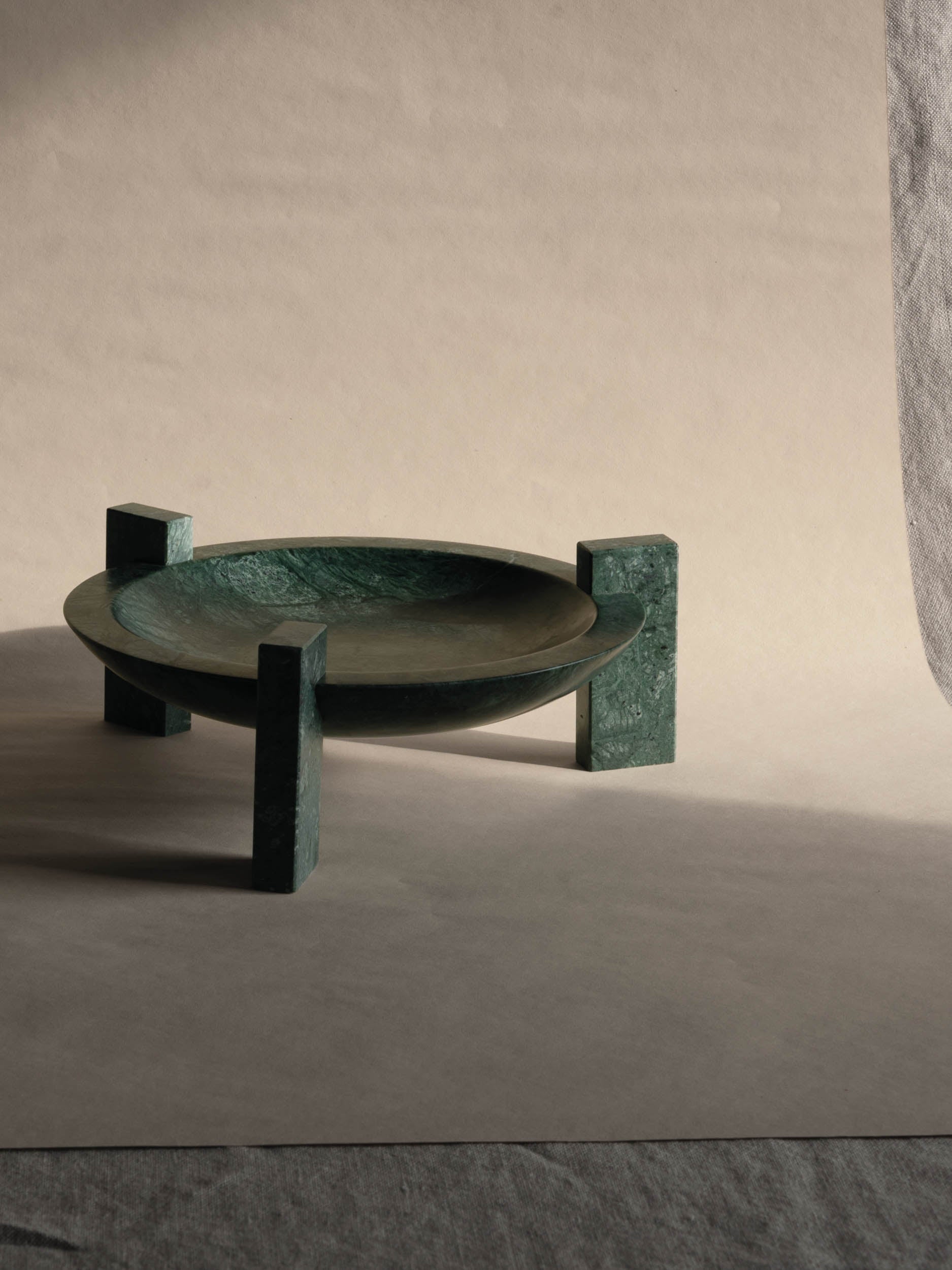 Block Stand Low Verde Guatemala Centerpiece by Studionudo 2