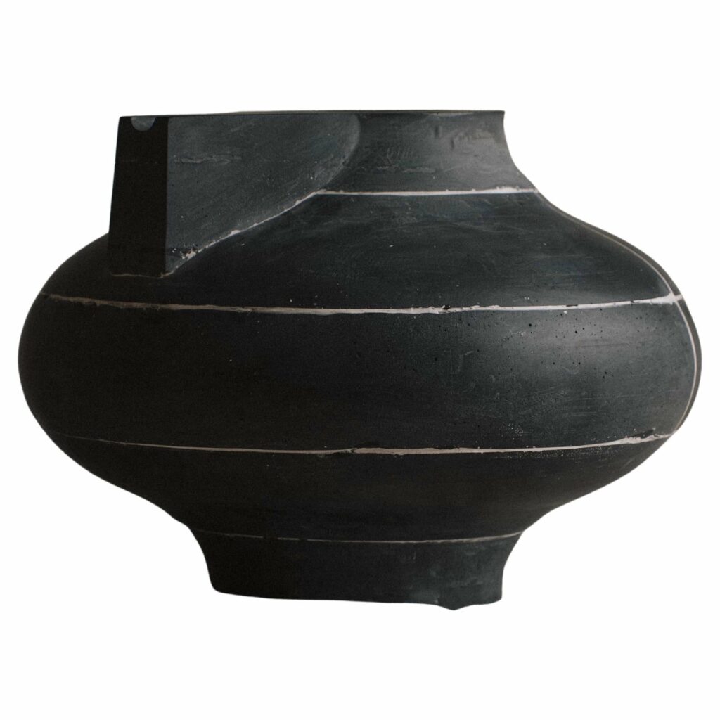Bul Vessel by Atelier ACM 1