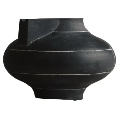 Bul Vessel by Atelier ACM