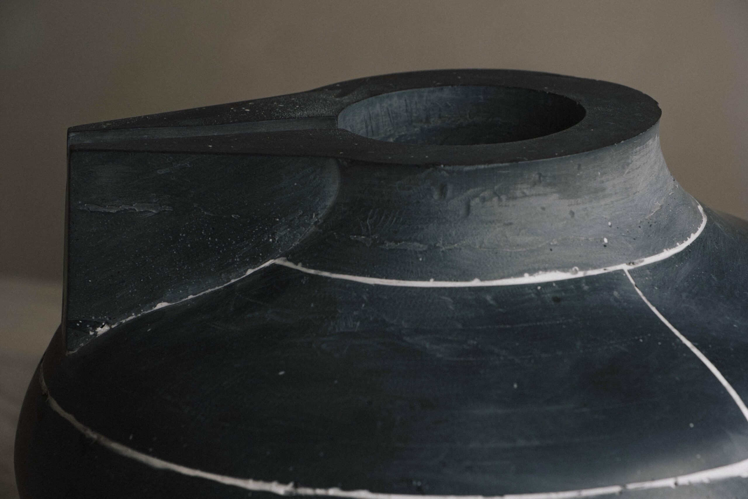 Bul Vessel by Atelier ACM 6