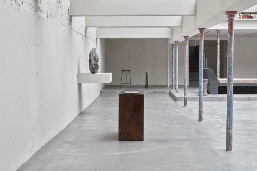 galerie philia anthropieces paris 04