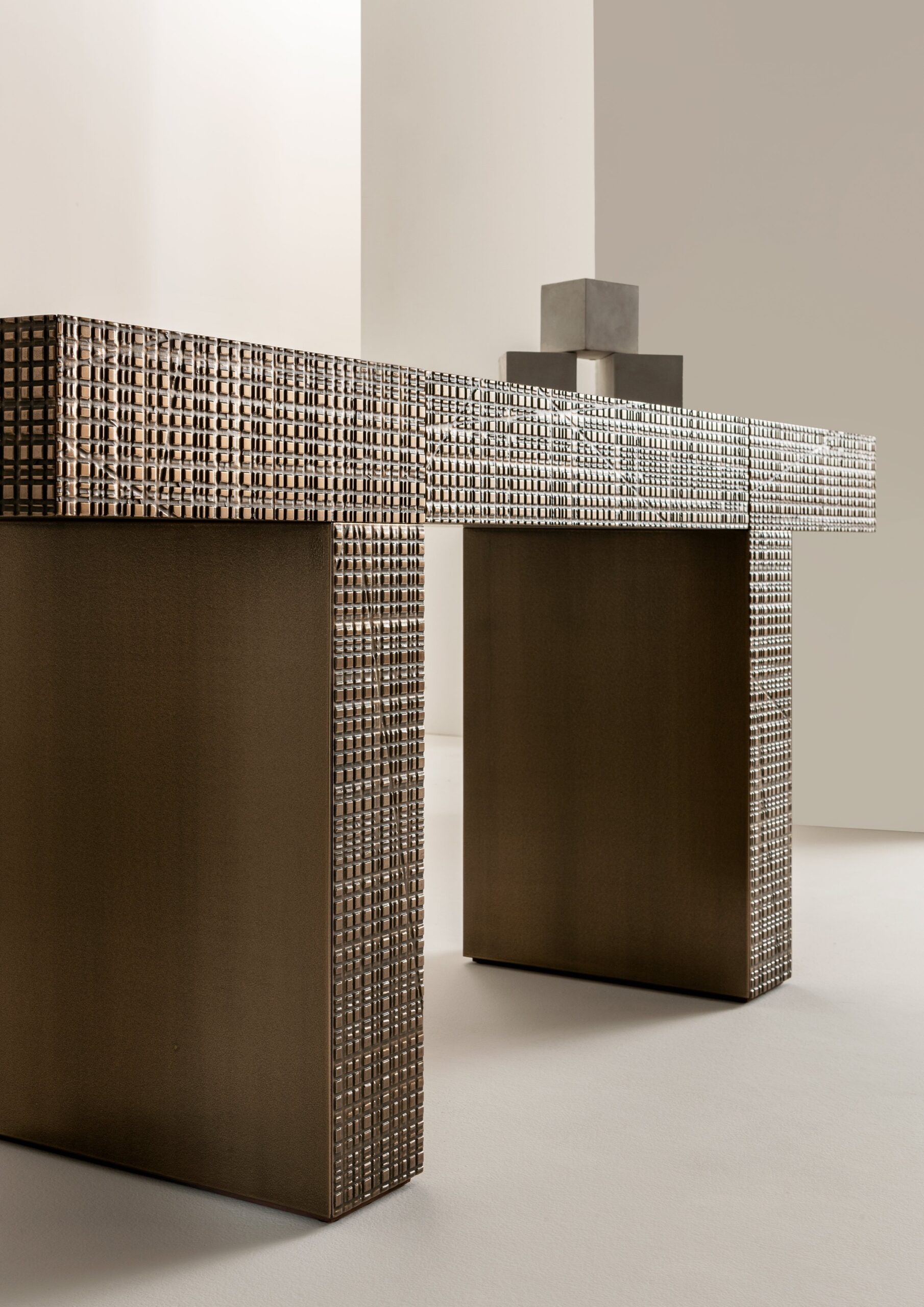 BD 38 Console Table by Laurameroni 5