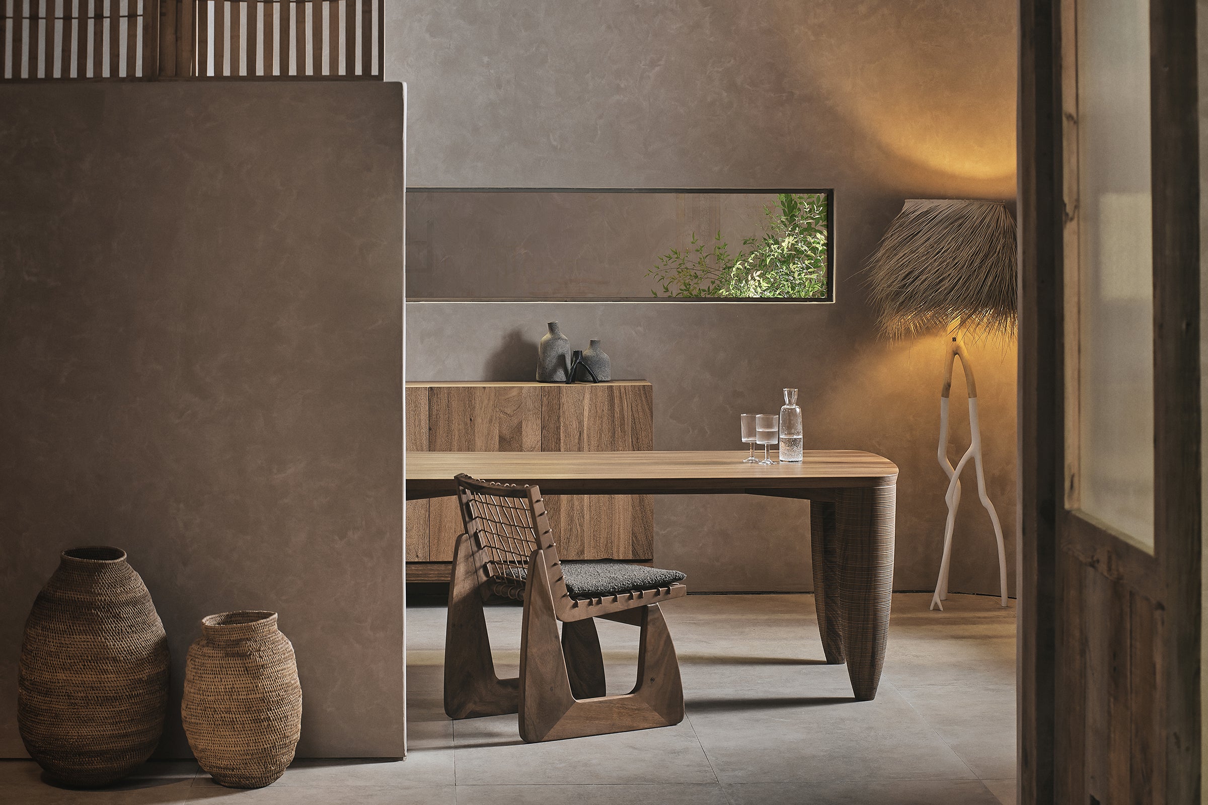 Senufo Dining Table by DAaZ 3