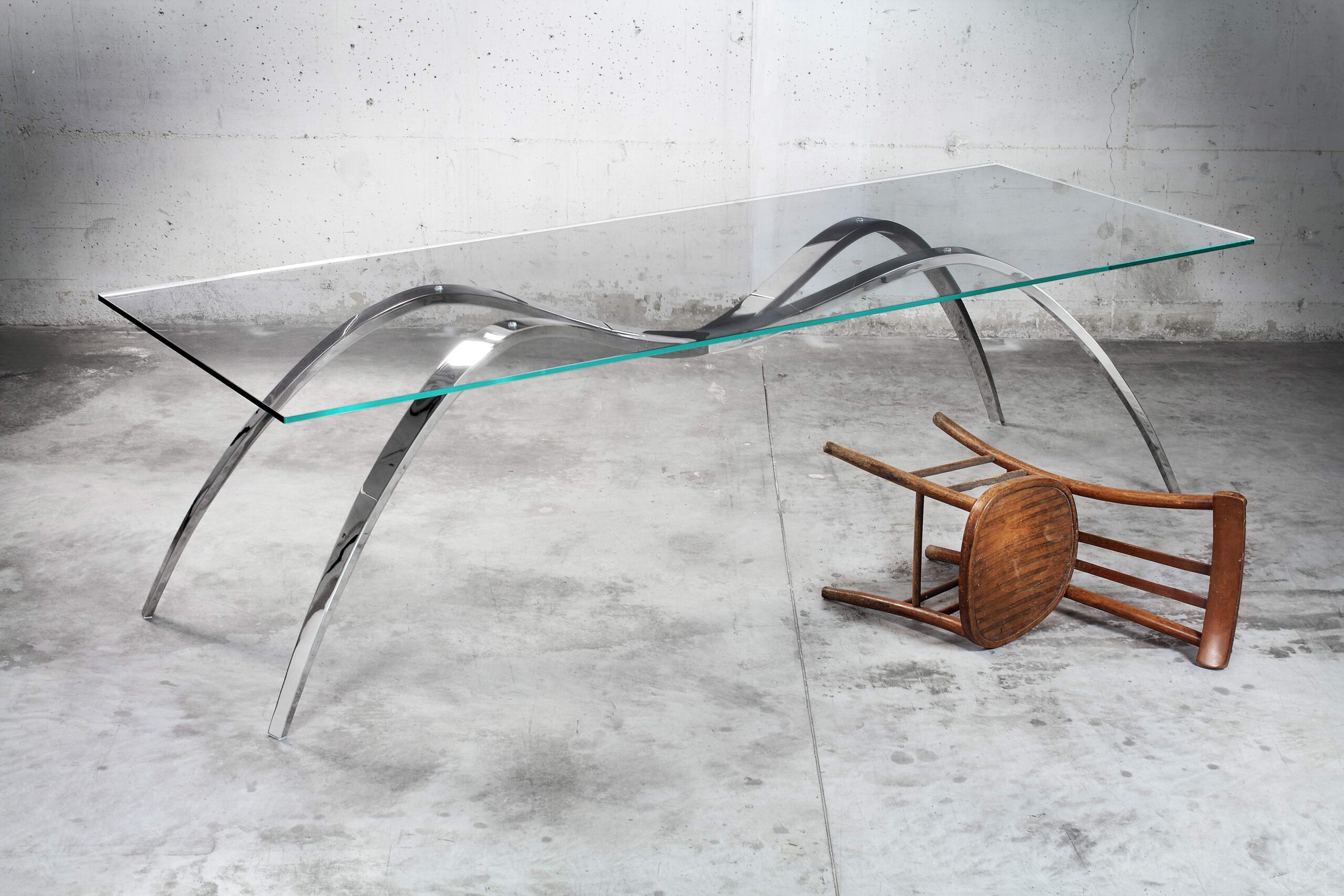 Spider Dining Table by Barberini & Gunnell 3