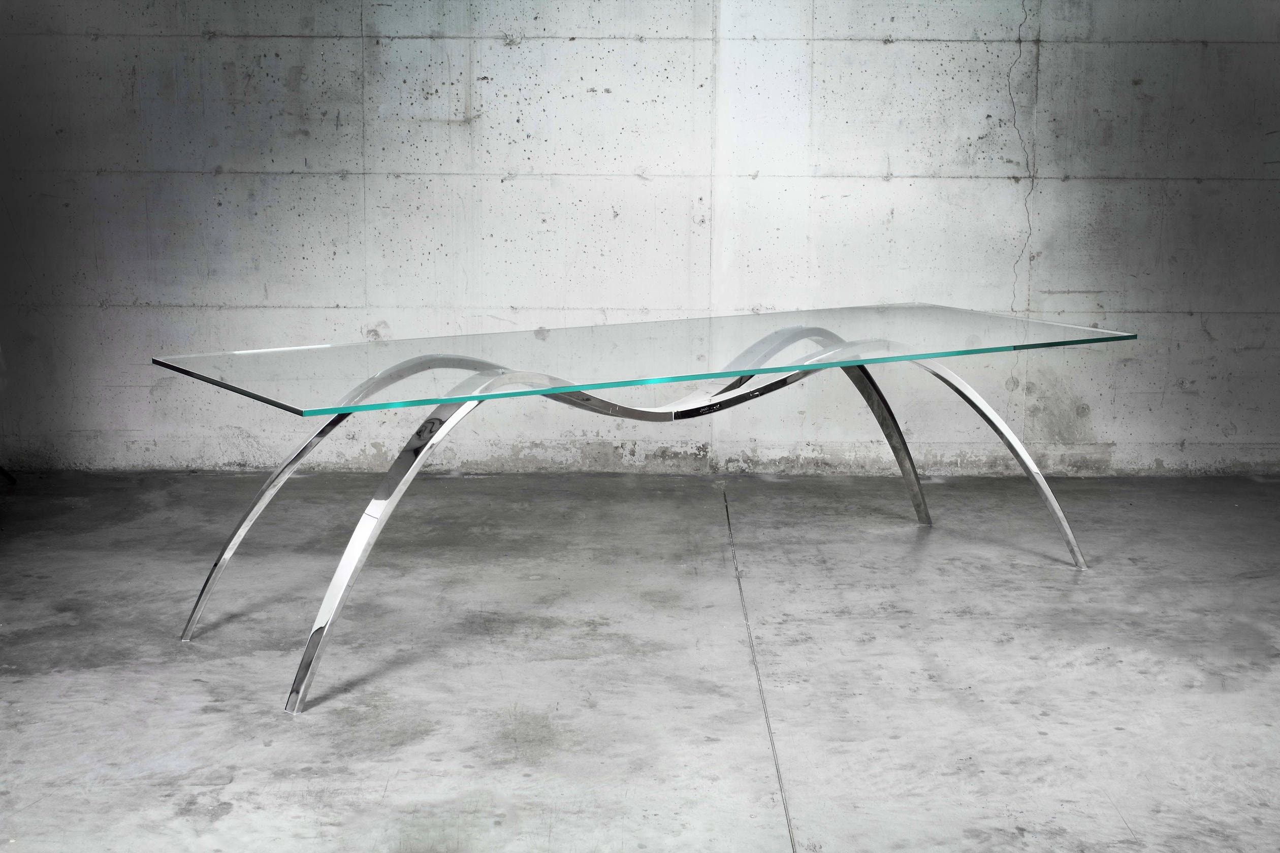 Spider Dining Table by Barberini & Gunnell 3