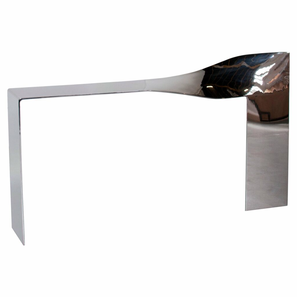 Twist Console by Pol Quadens 1