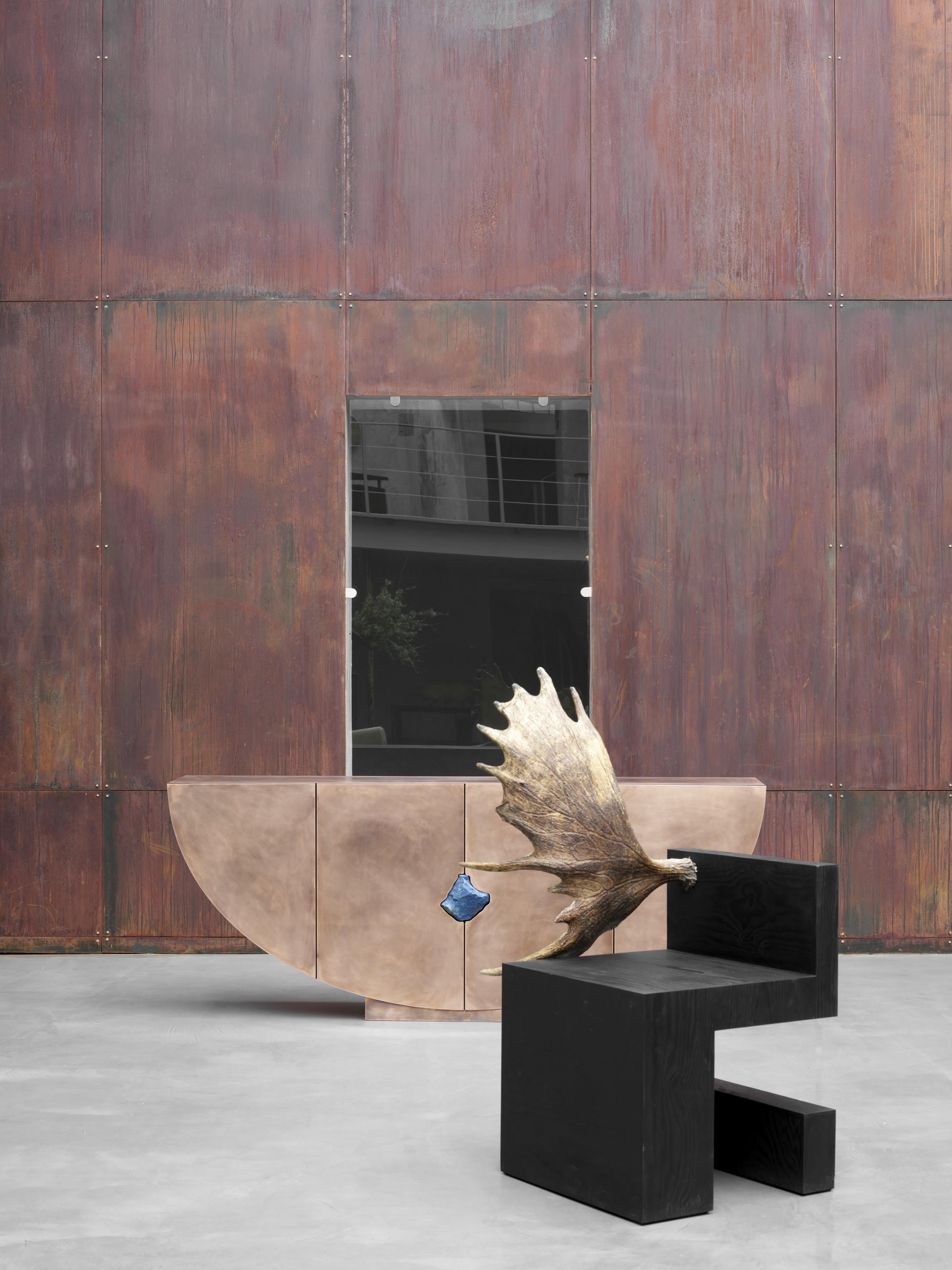 Bow Console With Lapis Lazuli Stone by Pierre De Valck 3