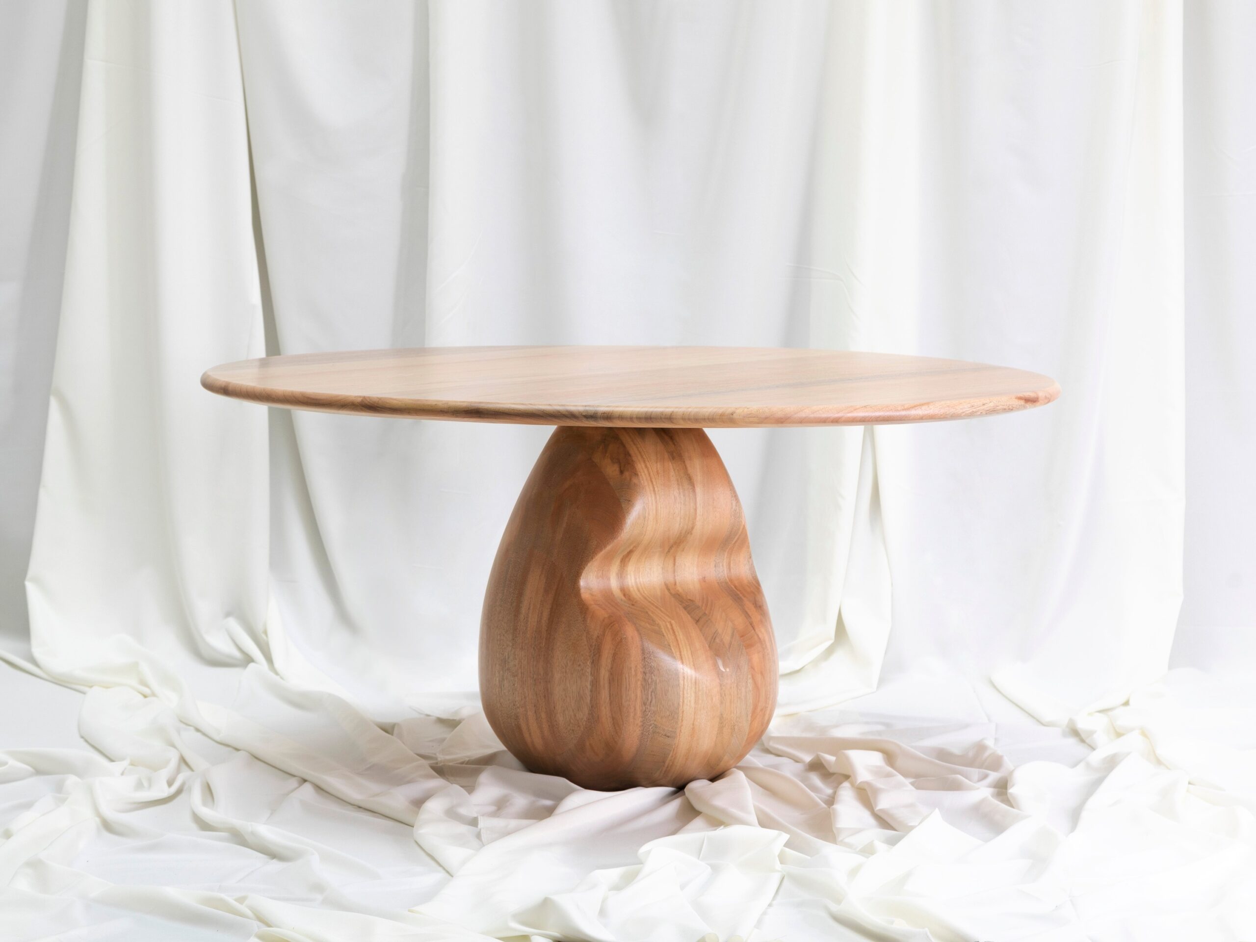 Droplet Dining Table by Laluz 2