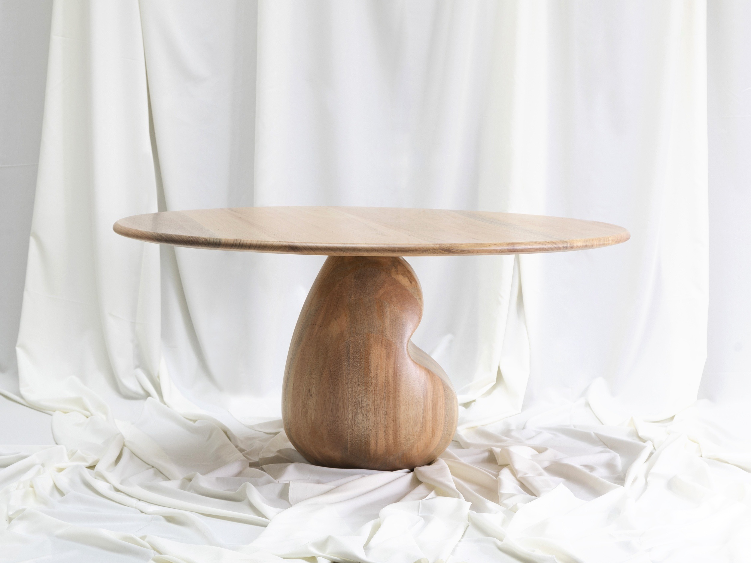 Droplet Dining Table by Laluz 2